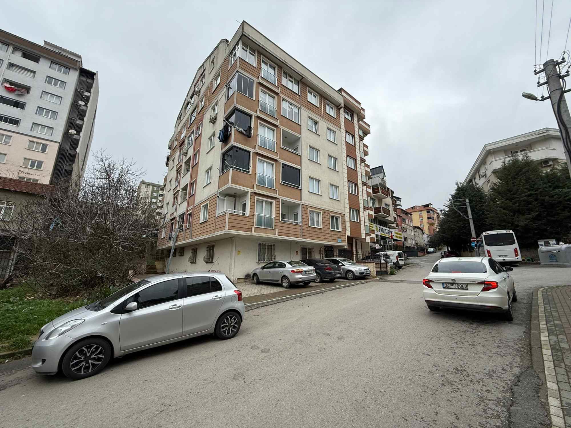GEBZE KÖŞKLÜÇEŞME MAH. SATILIK 2+1 DAİRE
