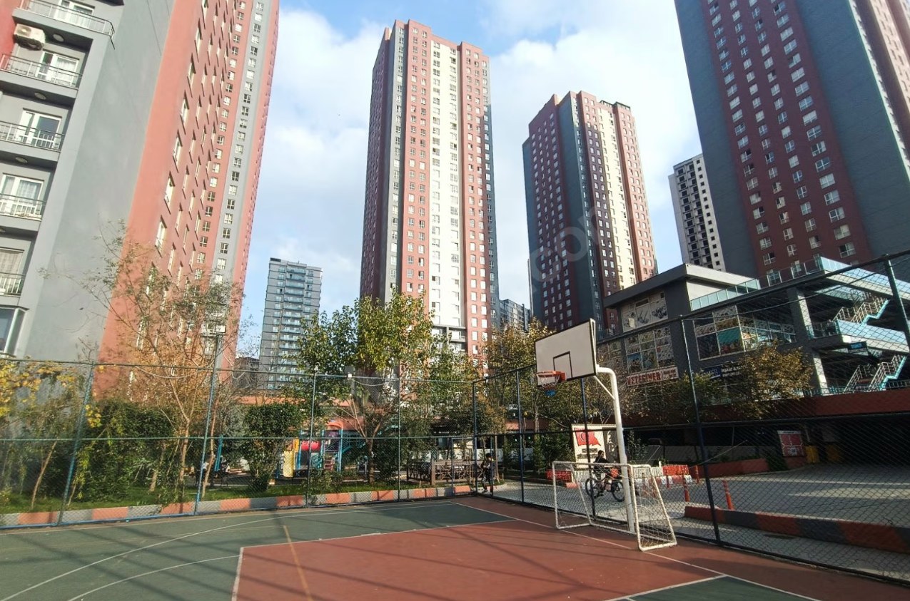 SATILIK 1+1 N TOWERS'DA SIFIR GİBİ TAMAMEN YENİLENMİŞ DAİRE
