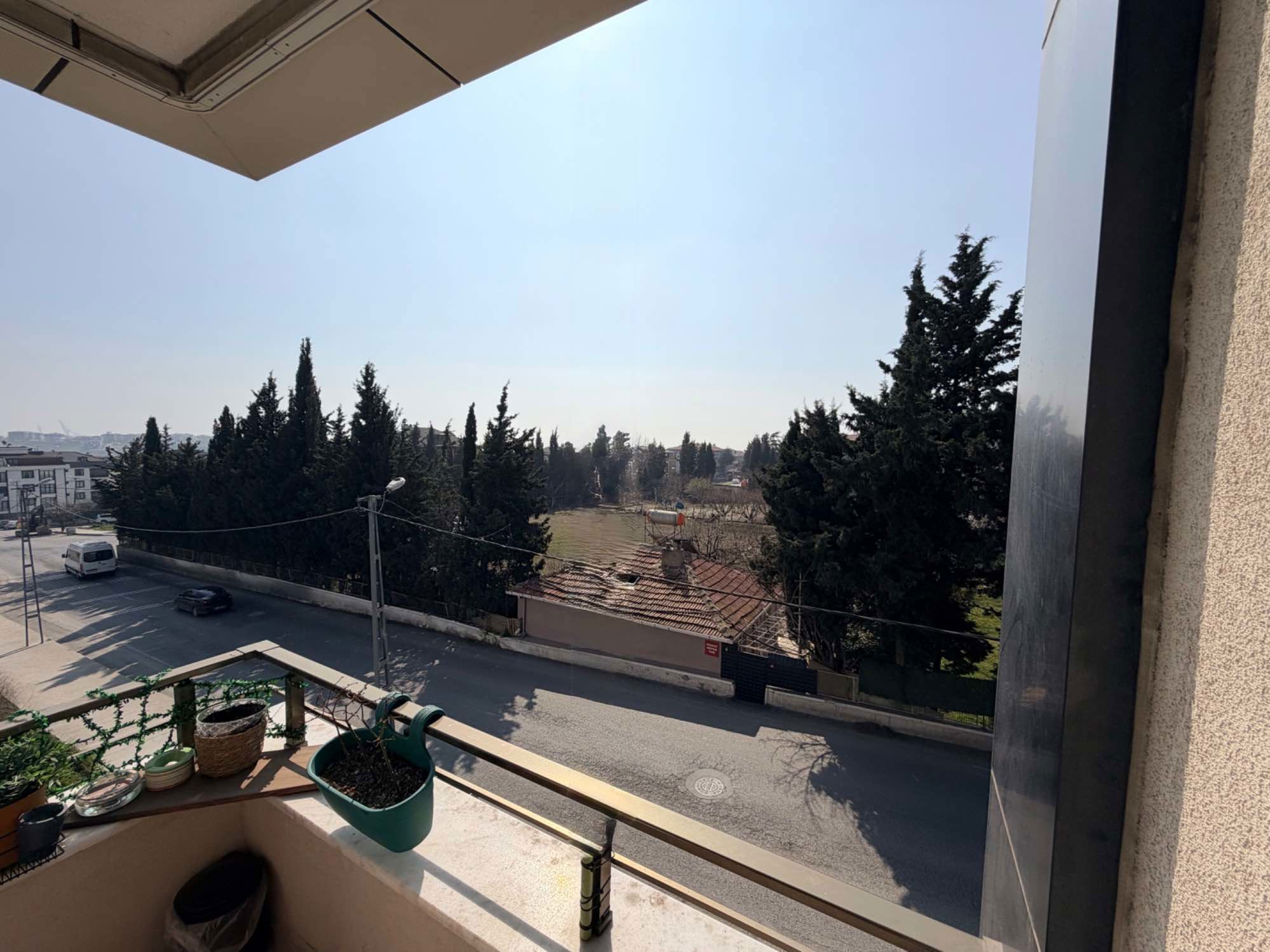 RE/MAX GELİŞİM'DEN BEYLIKDÜZÜ KAVAKLI’DA GENİŞ 2+1 SATILIK DAIRE