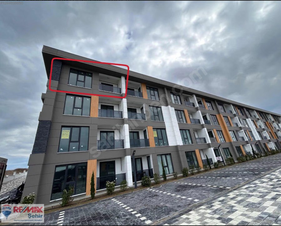 RE/MAX ŞEHİR'DEN AKYOL PREMİUM LOUNGE'DA SATILIK DAİREFAVORILERIME EKLEYAZDIRFACEBOOK ILE PAYLAŞ X