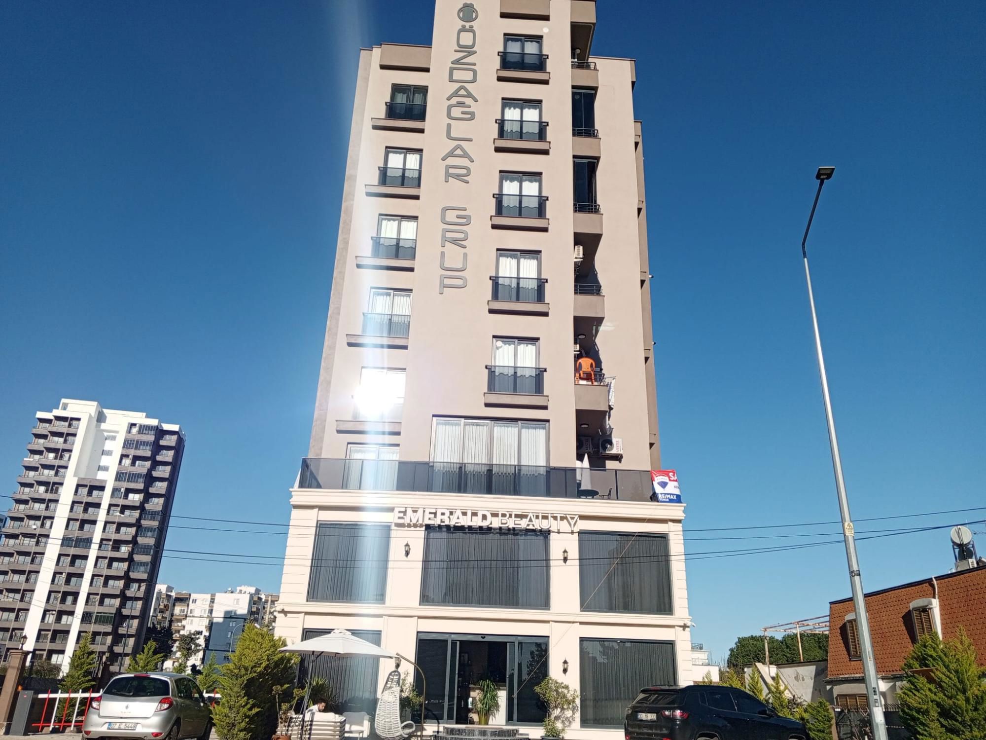 REMAX TOROS'TAN TECE DENİZ MAH'DE  FULL EŞYALI SATILIK LÜKS 1+1