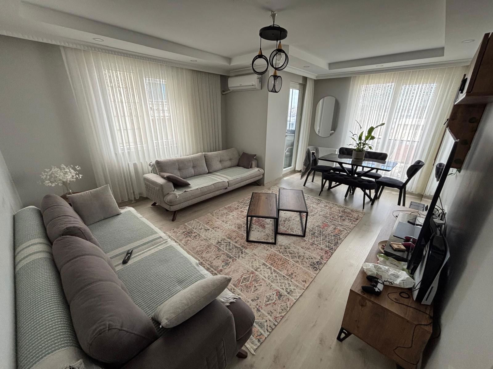 AVCILAR CIHANGIR'DE ŞIK VE KULLANIŞLI 3+1 DAIRE