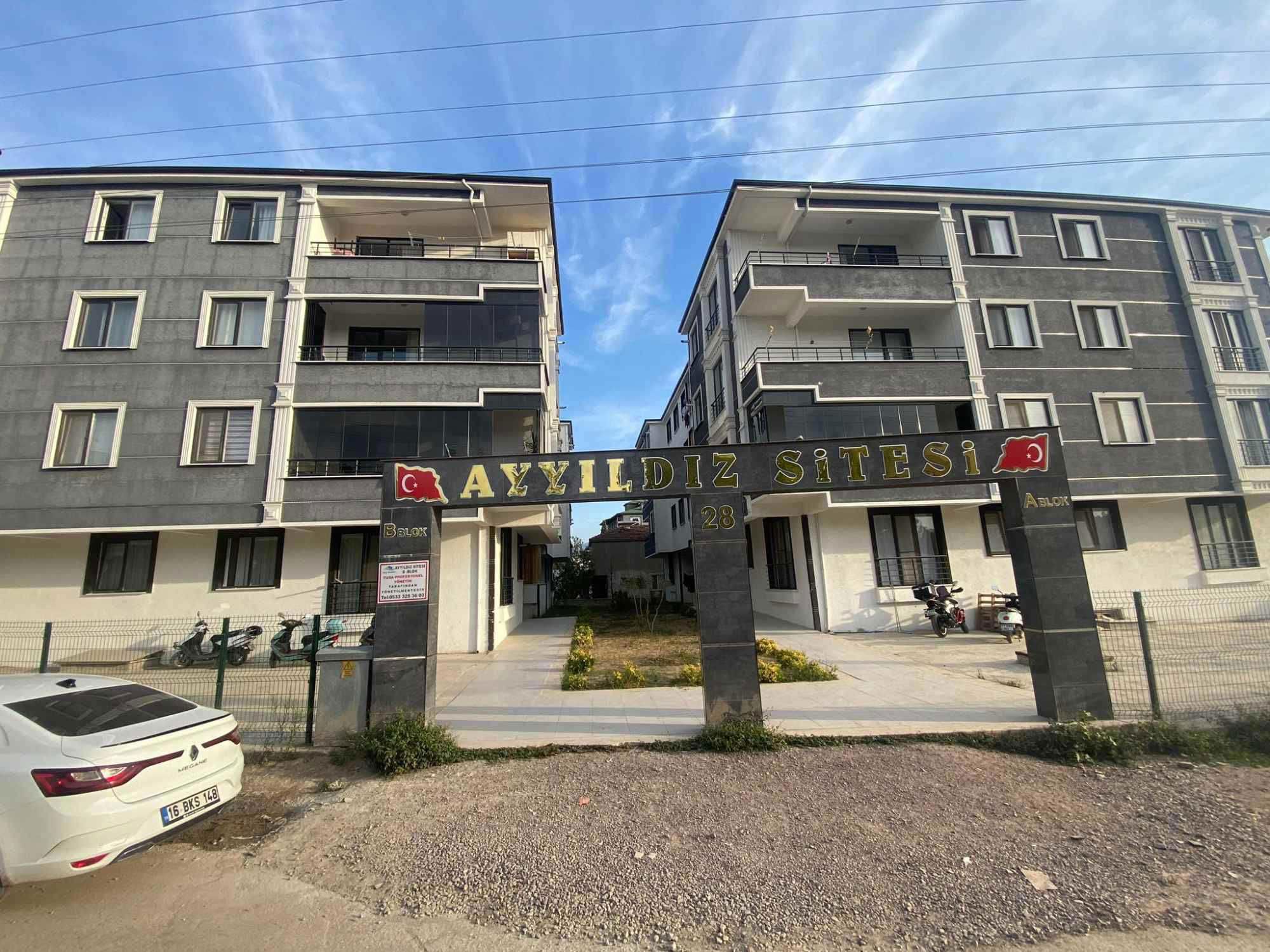 RE/MAX ŞEHİR 2' ÇİFTLİKKÖY SULTANİYEDE SATILIK 2+1 DAİRE