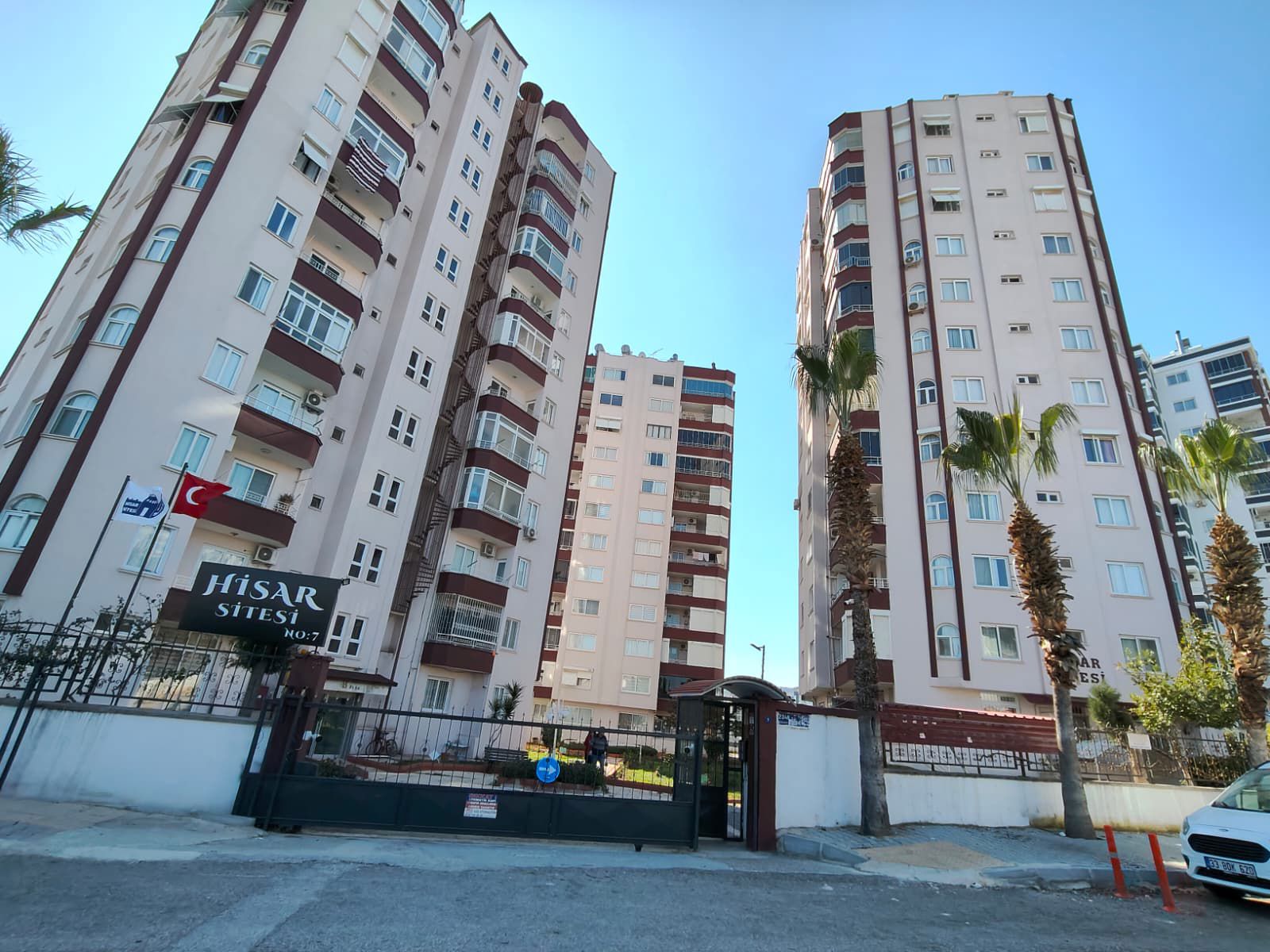 REMAX TOROS'TAN AKKENT'TE YENİLENMİŞ 3 CEPHELİ FERAH 3+1 DAİRE