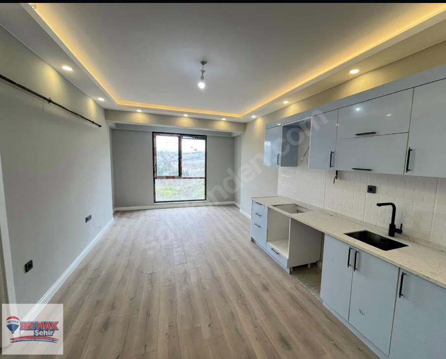 REMAX ŞEHİR KUDU BEST RESIDENCE SATILIK 1+1
