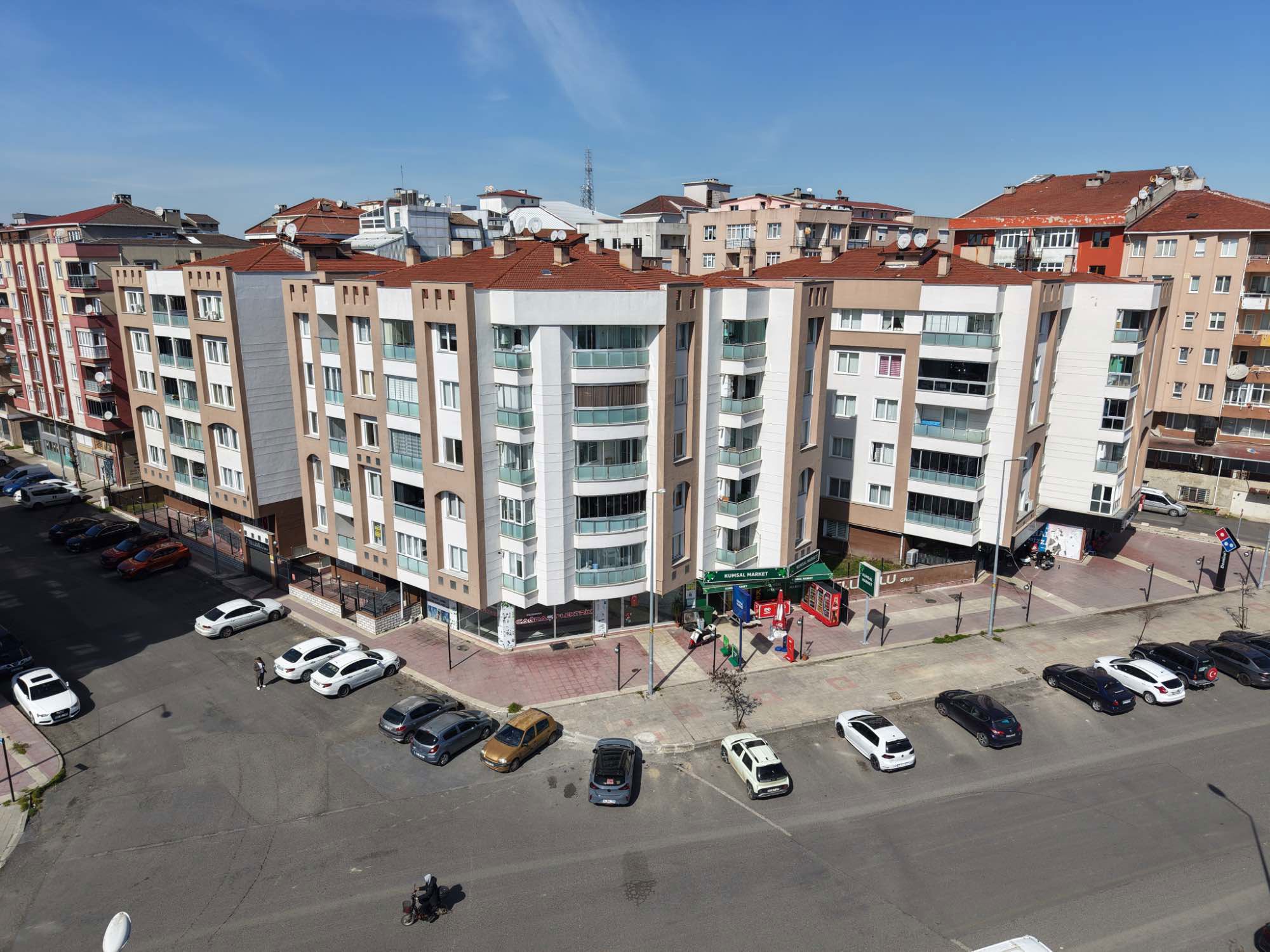 TELLİOĞLU SİTESİ ESKİ ŞİFA BÖLGESİNDE MASRAFSIZ 3+1 DAİRE