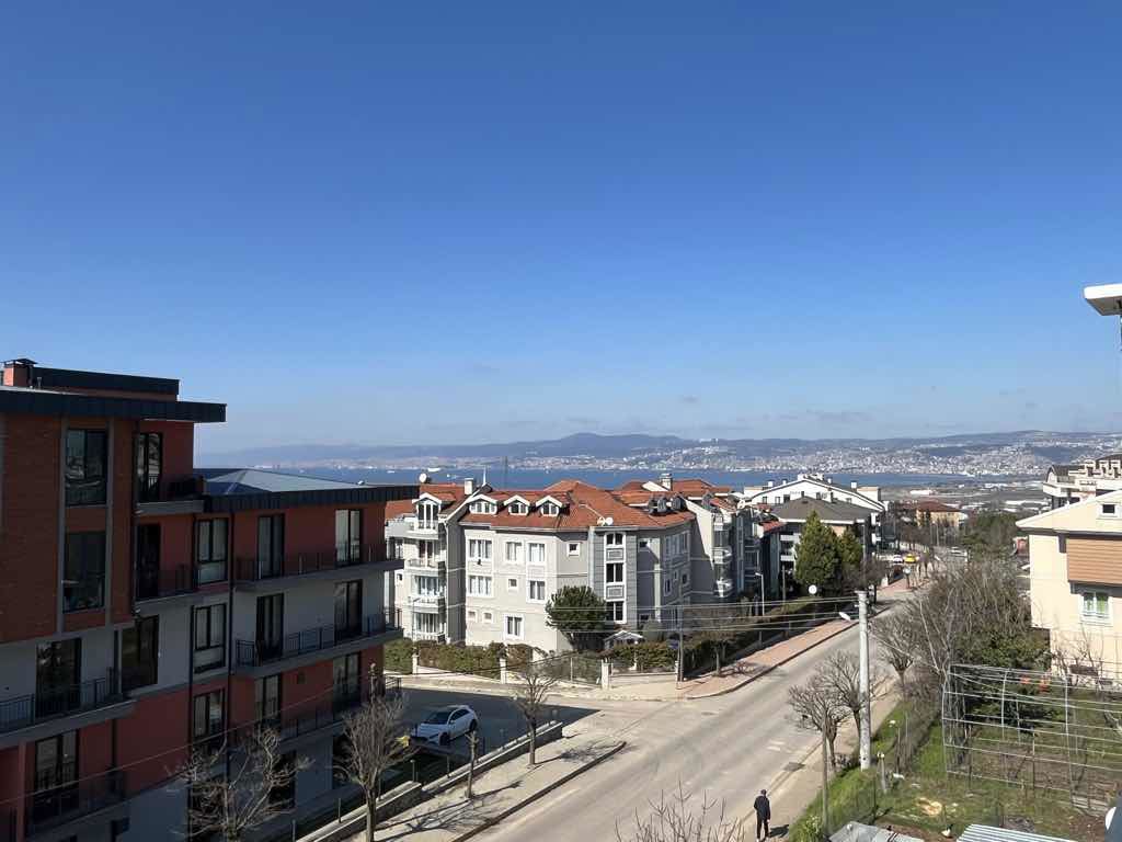 MERKEZİ KONUMDA CATİ DUBLEXS