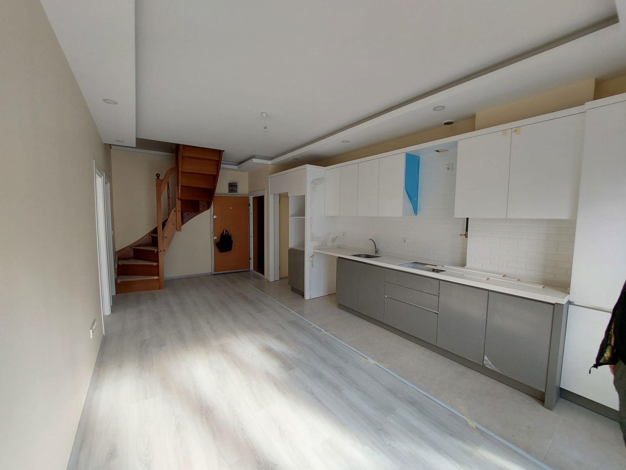 MALTEPE ZÜMRÜTEVLER NİL CADDESİ KİRALIK 1+1 DAİRE