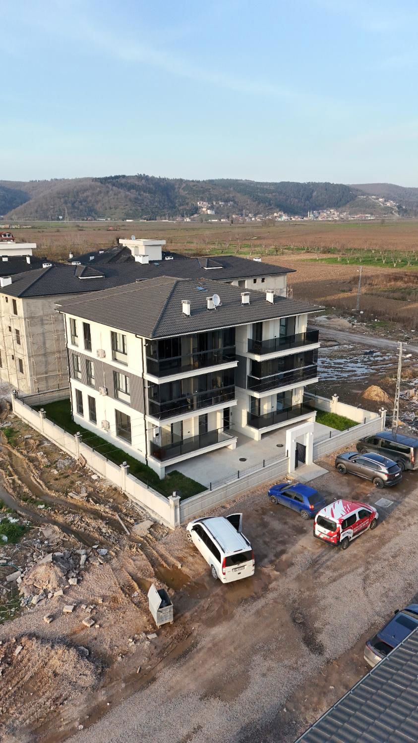 TEKELERDE CAMBALKONLU KLİMALI SATILIK 3+1 LÜKS DAİRE