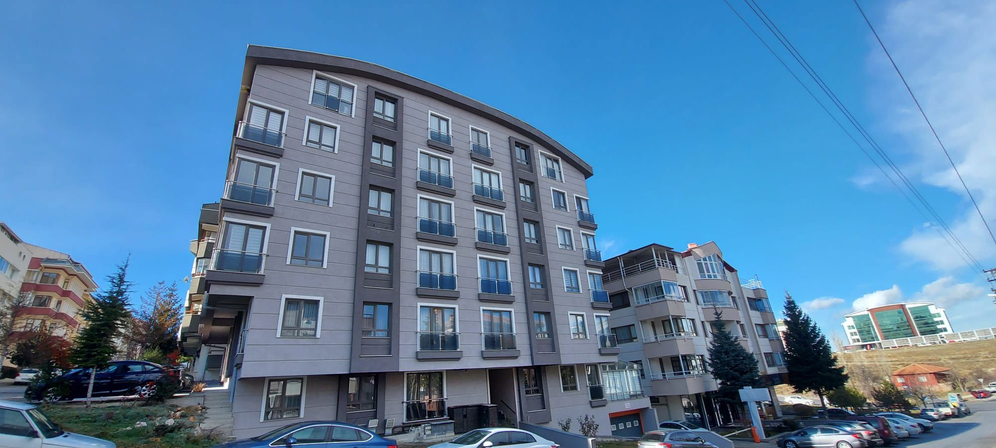 SANCAK'TA, İLKBAHAR MAH.'NDE,GENİŞ KULLANIMLI 2+1 DUBLEKS DAİRE.