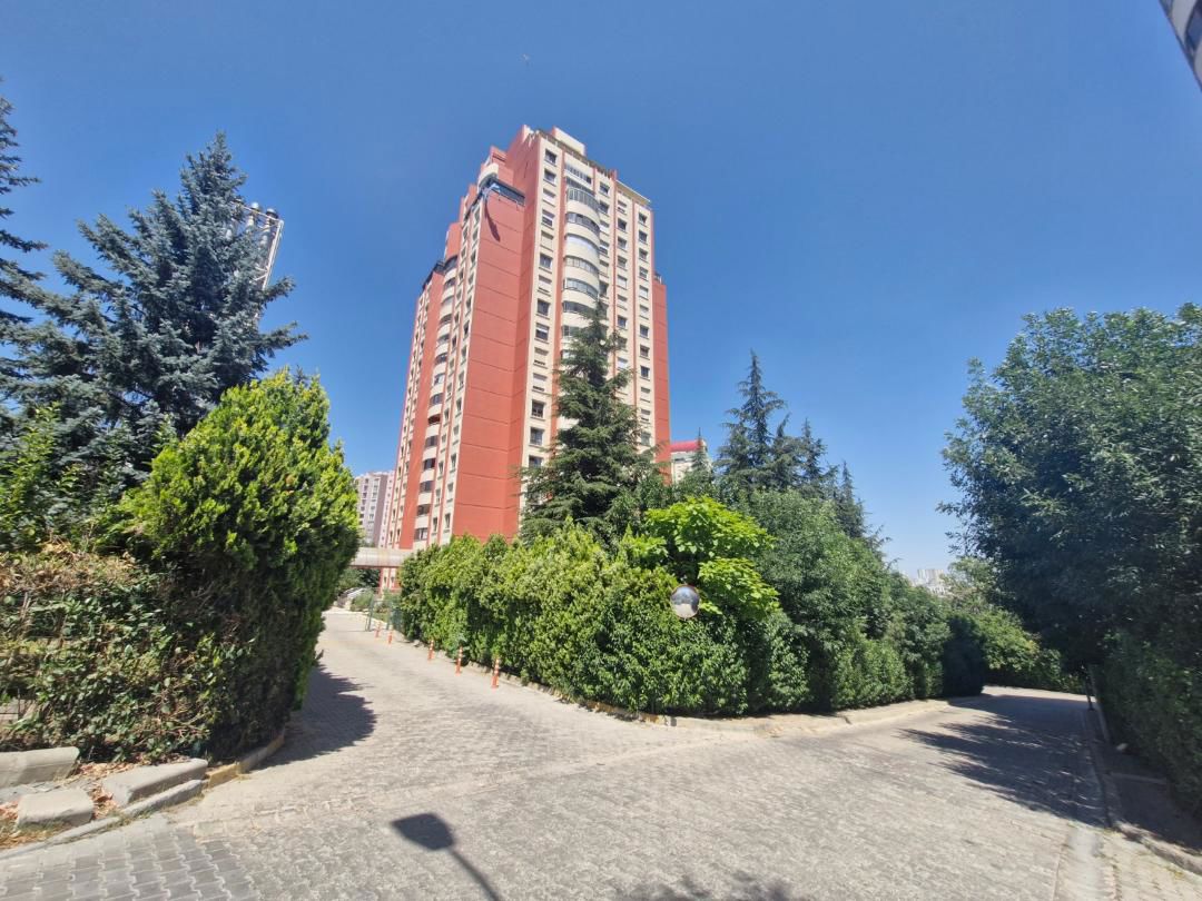 BAHÇEŞEHİR DÜDEN BLOKLARINDA MUHTEŞEM MANZARALI 3+1
