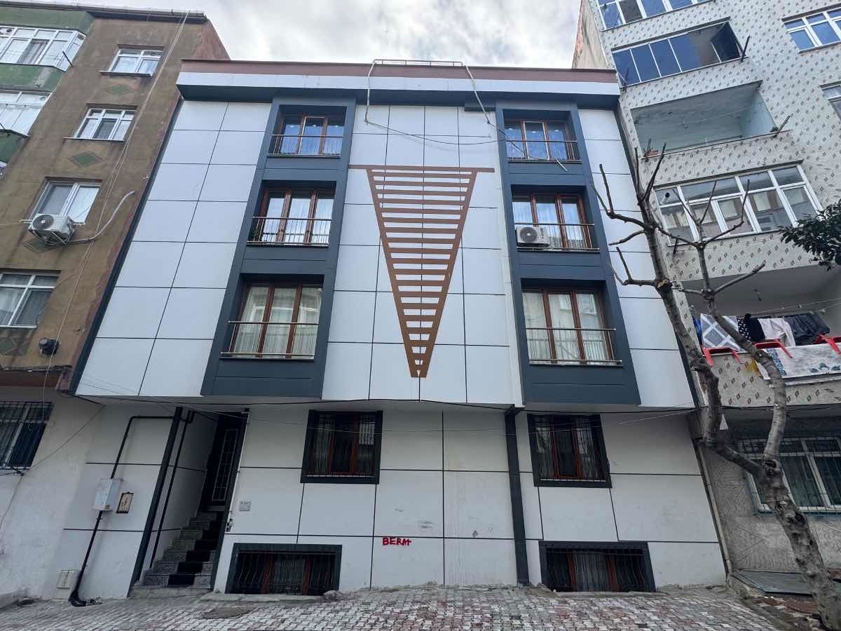 KARADENİZ MAH. VİAPORT VENEZİA YANI SATILIK 3+1 DAİRE