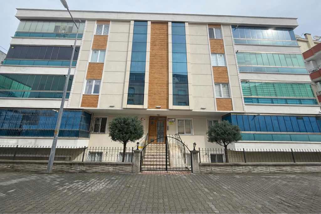 REMAX ELİF DEMİR SAĞLAM’DAN