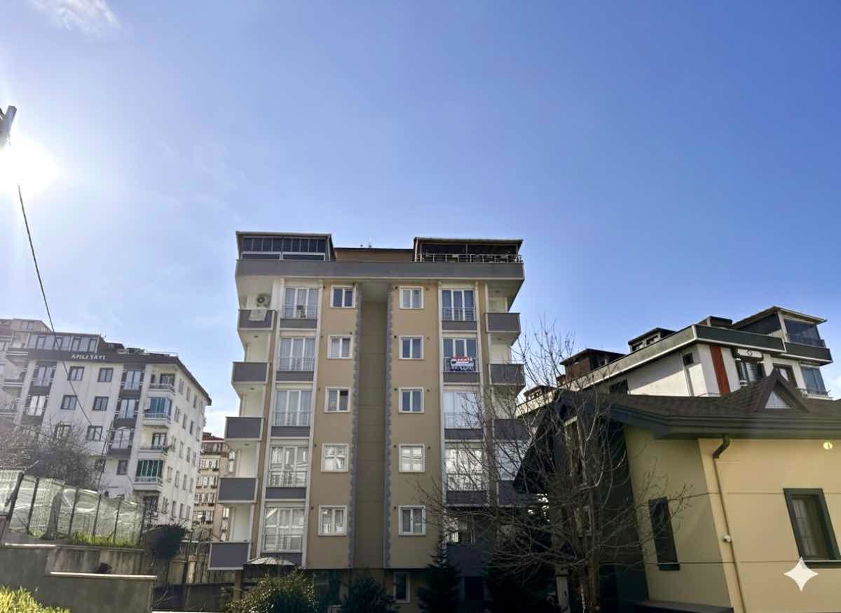 SANCAKTEPE YENİDOĞANDA İSKANLI ARAKAT 2+1 SATILIK DAİRE 90M2