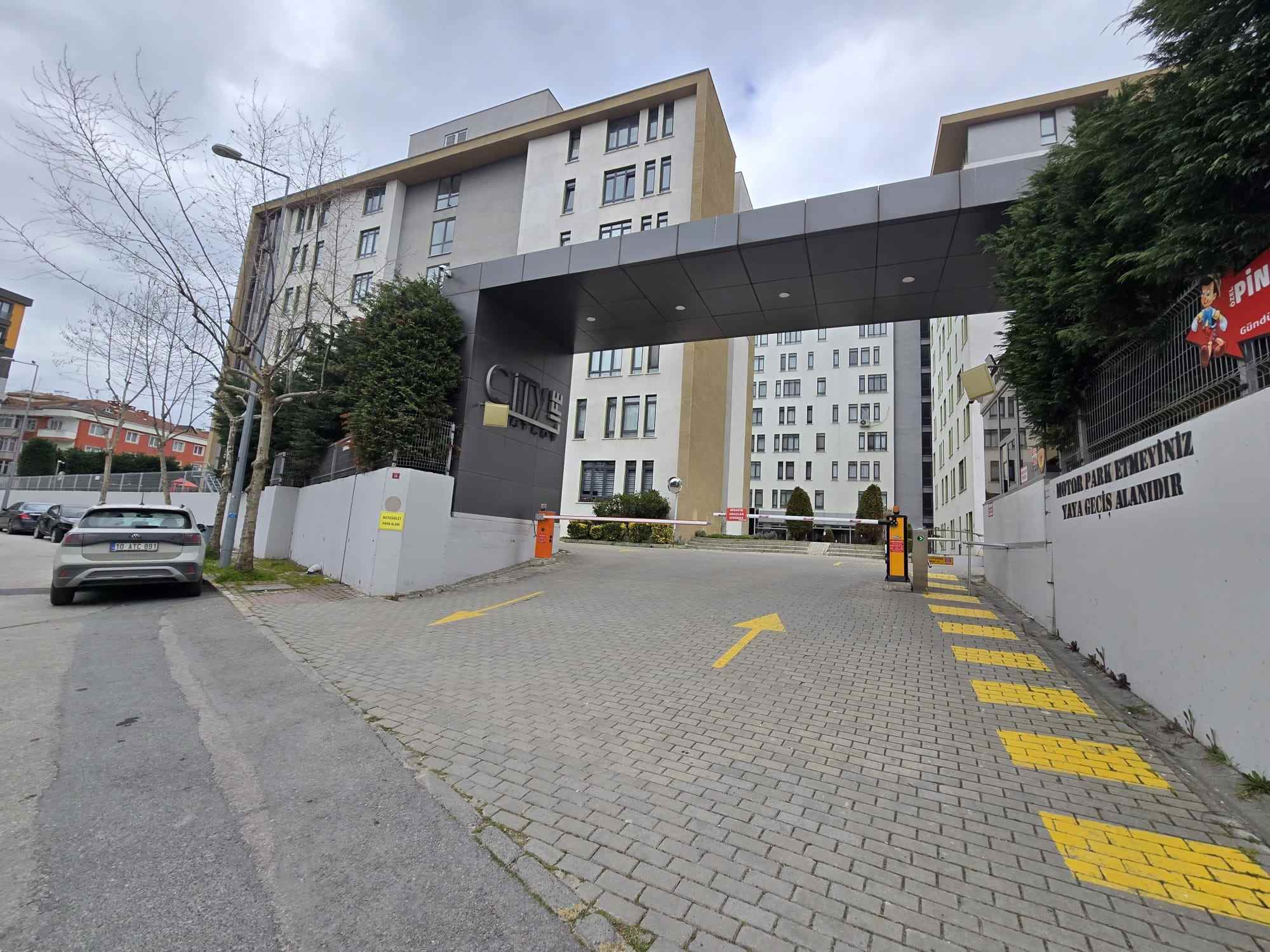 PENDİK KURTKÖY CİTY LİFE SİTESİNDE SATILIK 2+1 DAİRE