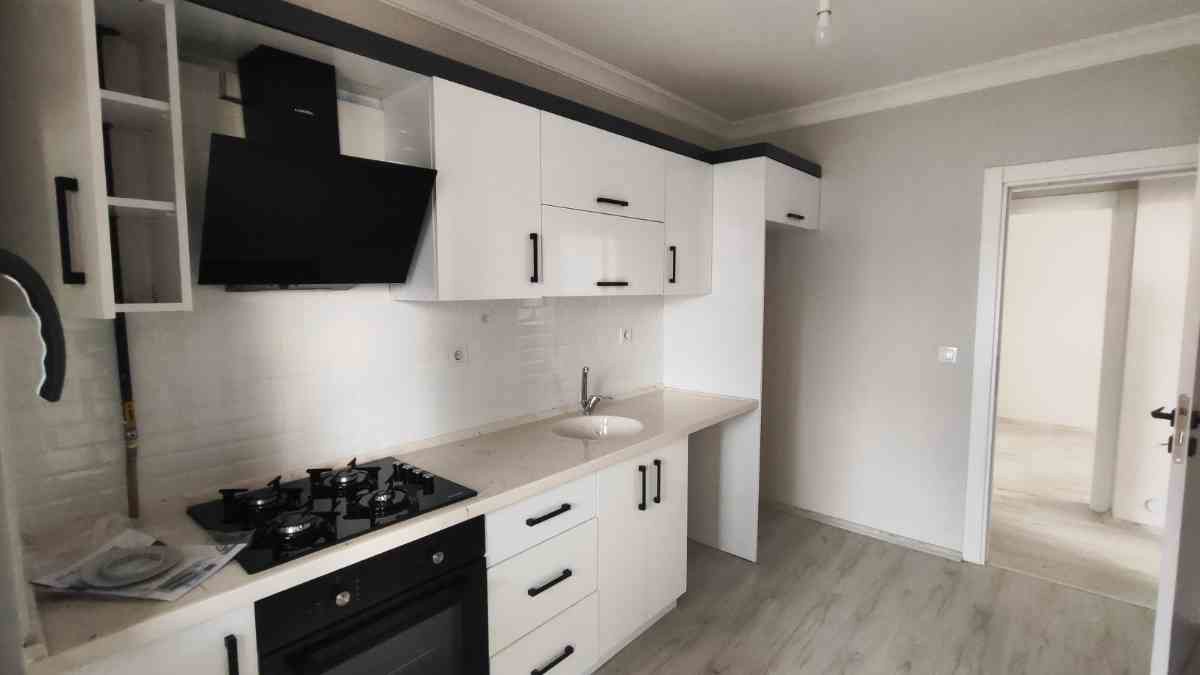 REMAX DREAM GÜNDOĞDU MAH KİRALIK 2+1 ARA KAT