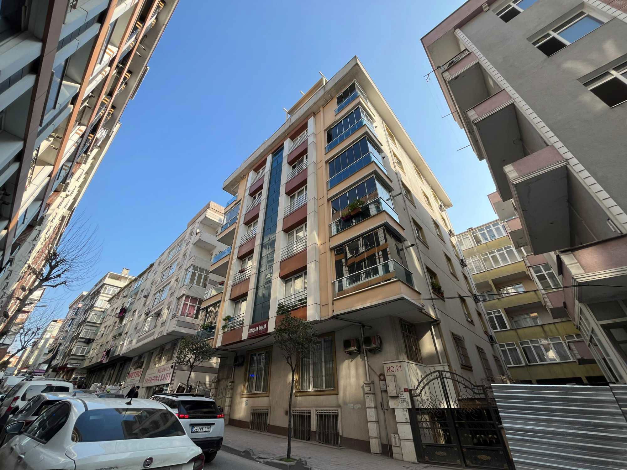 REMAX'TAN HÜRRIYET'DE E-5' YAKIN SATILIK 3+1 KREDIYE UYGUN DAIRE