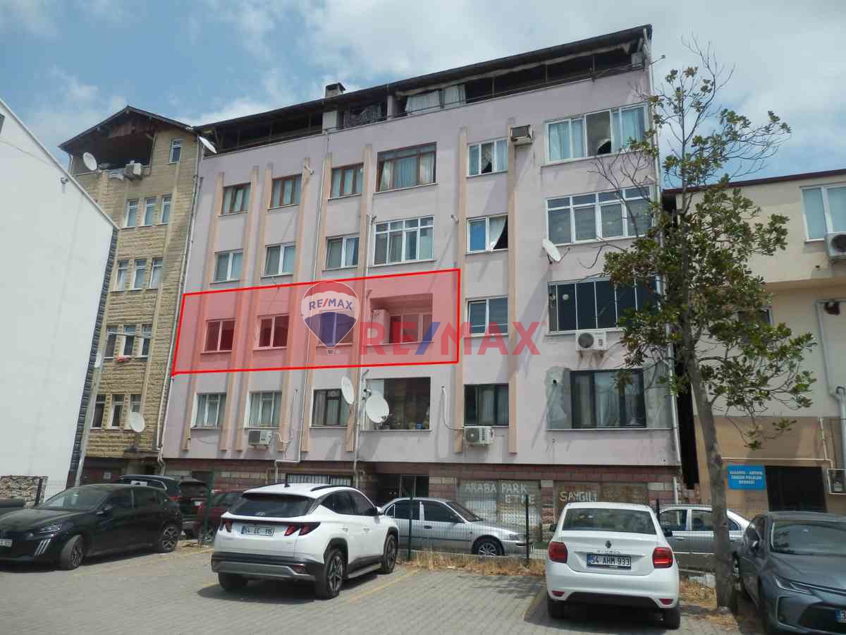 ŞEHİR MERKEZİNDE ARA KAT 2+1 KİRALIK DAİRE