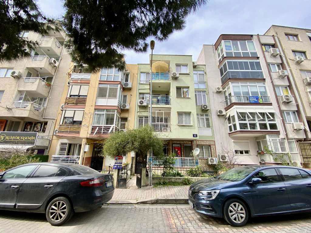 SAYGINNERGİZ TEAM – KARŞIYAKA BAHÇELİEVLER ÇİFT CEPHE SATILIK 4+1 DAİRE