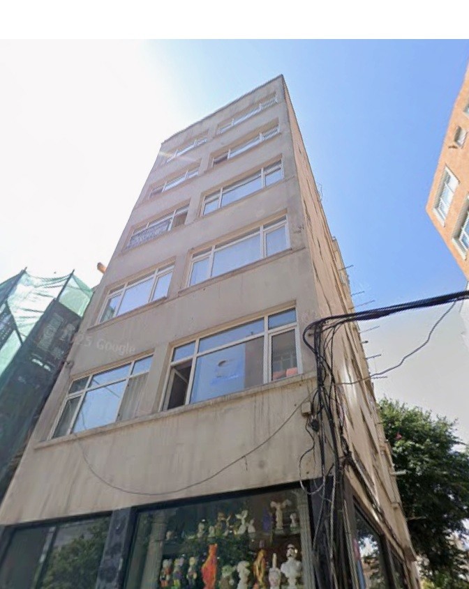 ÇUKURCUMA MASUMIYET MÜZESI YAKINI GENIŞ 1+1 65 M2 BOŞ DAIRE