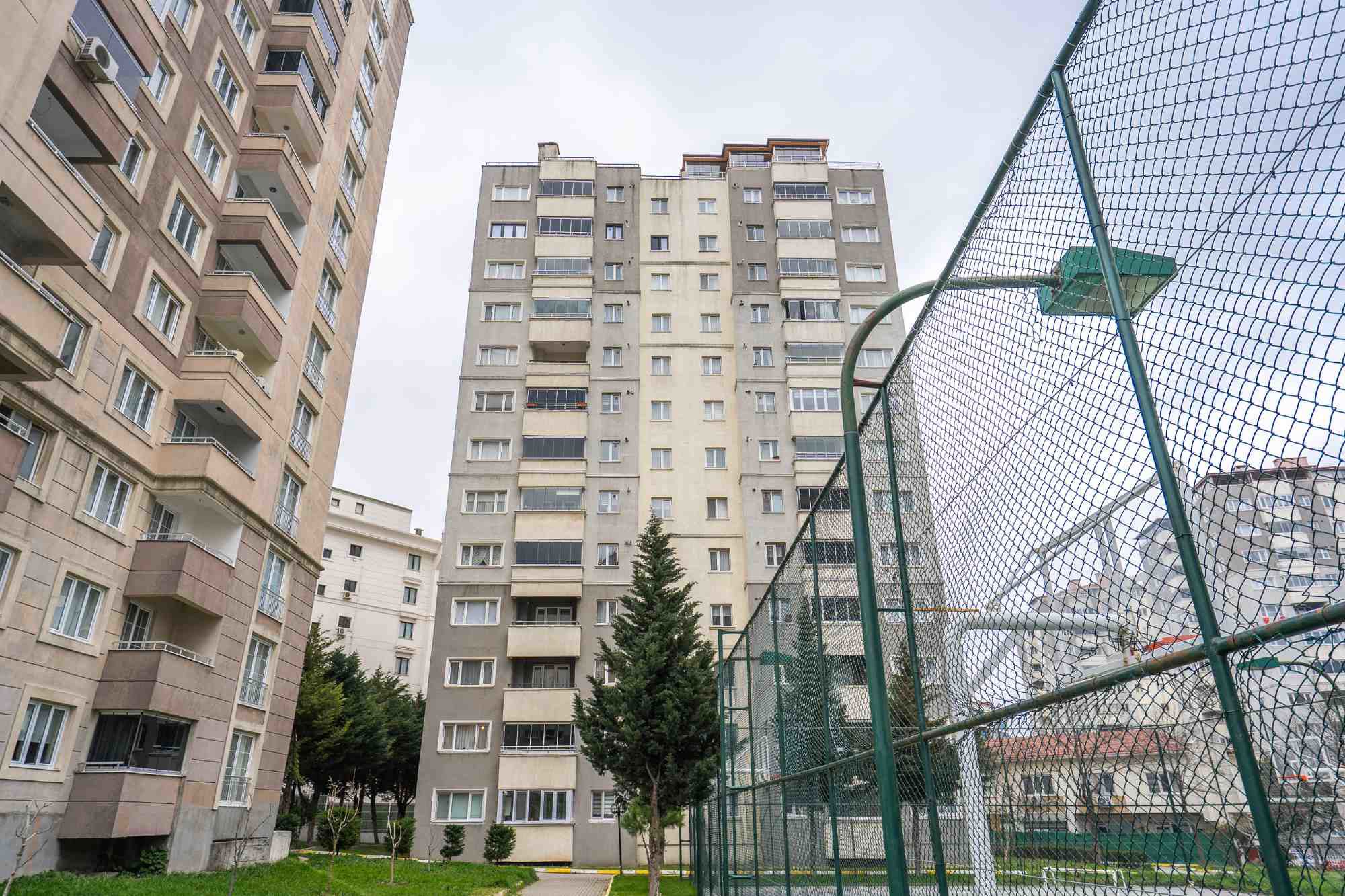 REMAX GELİŞİMDEN SİMAKENT SİTESİNDE KİRALIK 1+1 DAİRE
