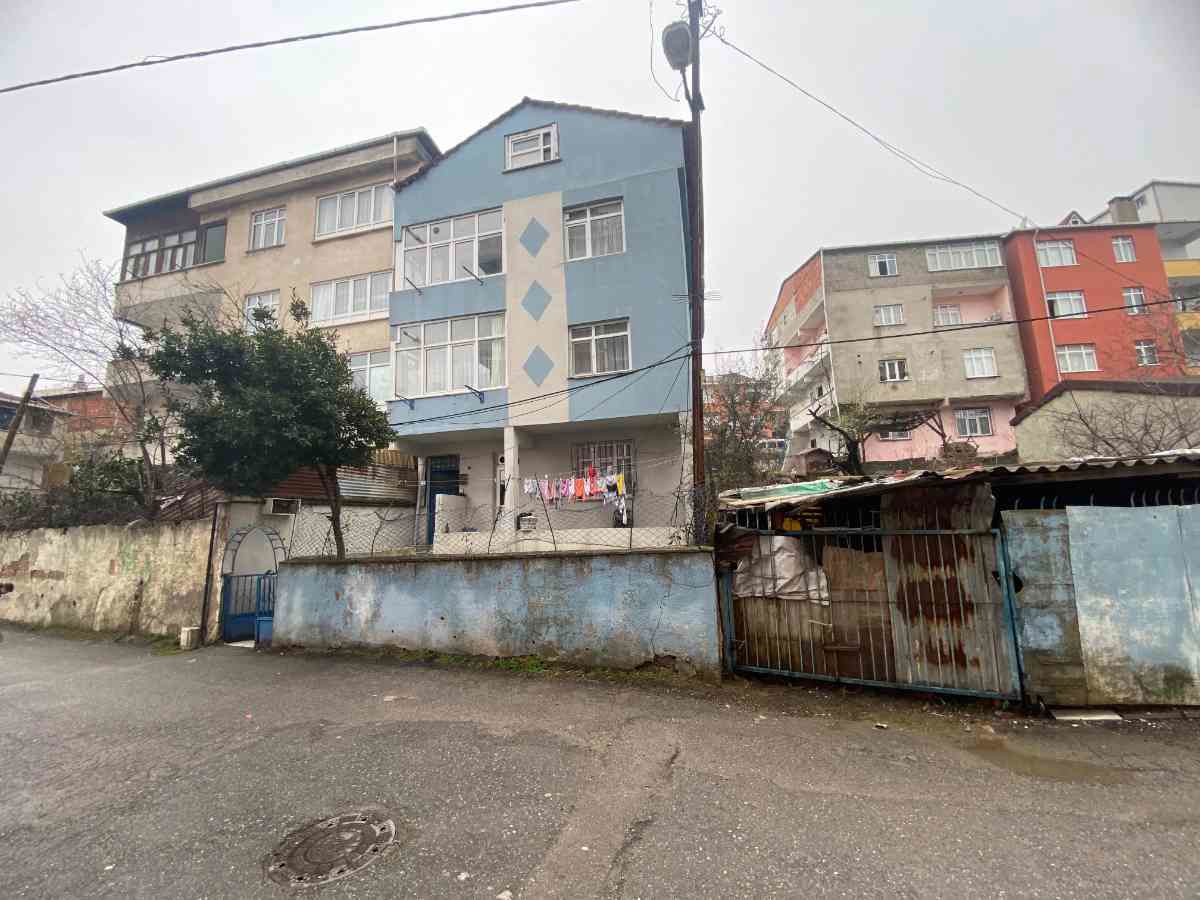 SULTANBEYLI FATİH MAH. SATILIK 2+1  DAİRE
