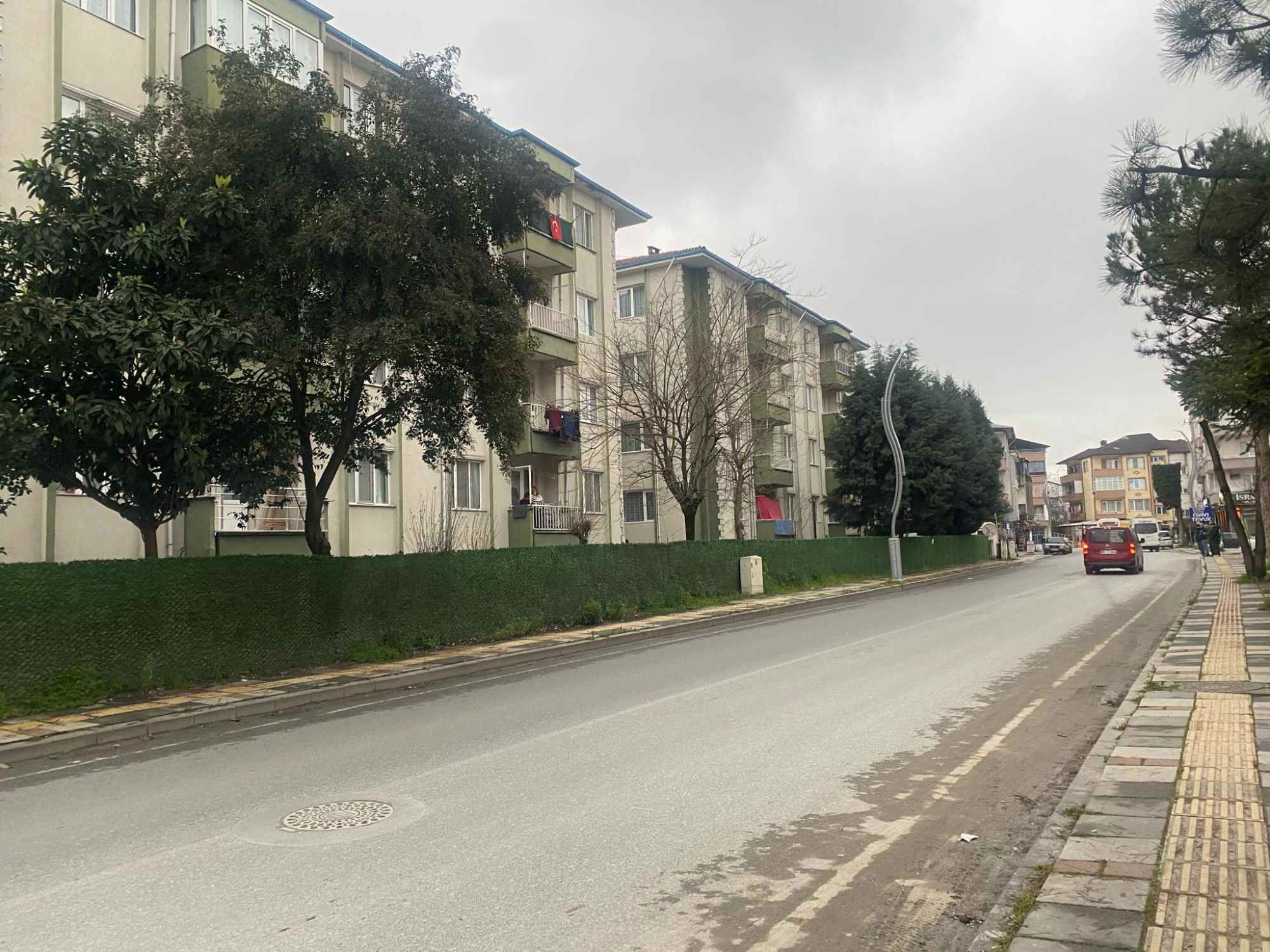 3+1 SITE İÇI SATILIK DAIRE | SPOR ALANLI, ÇOCUK PARKLI, MERKEZI KONUM