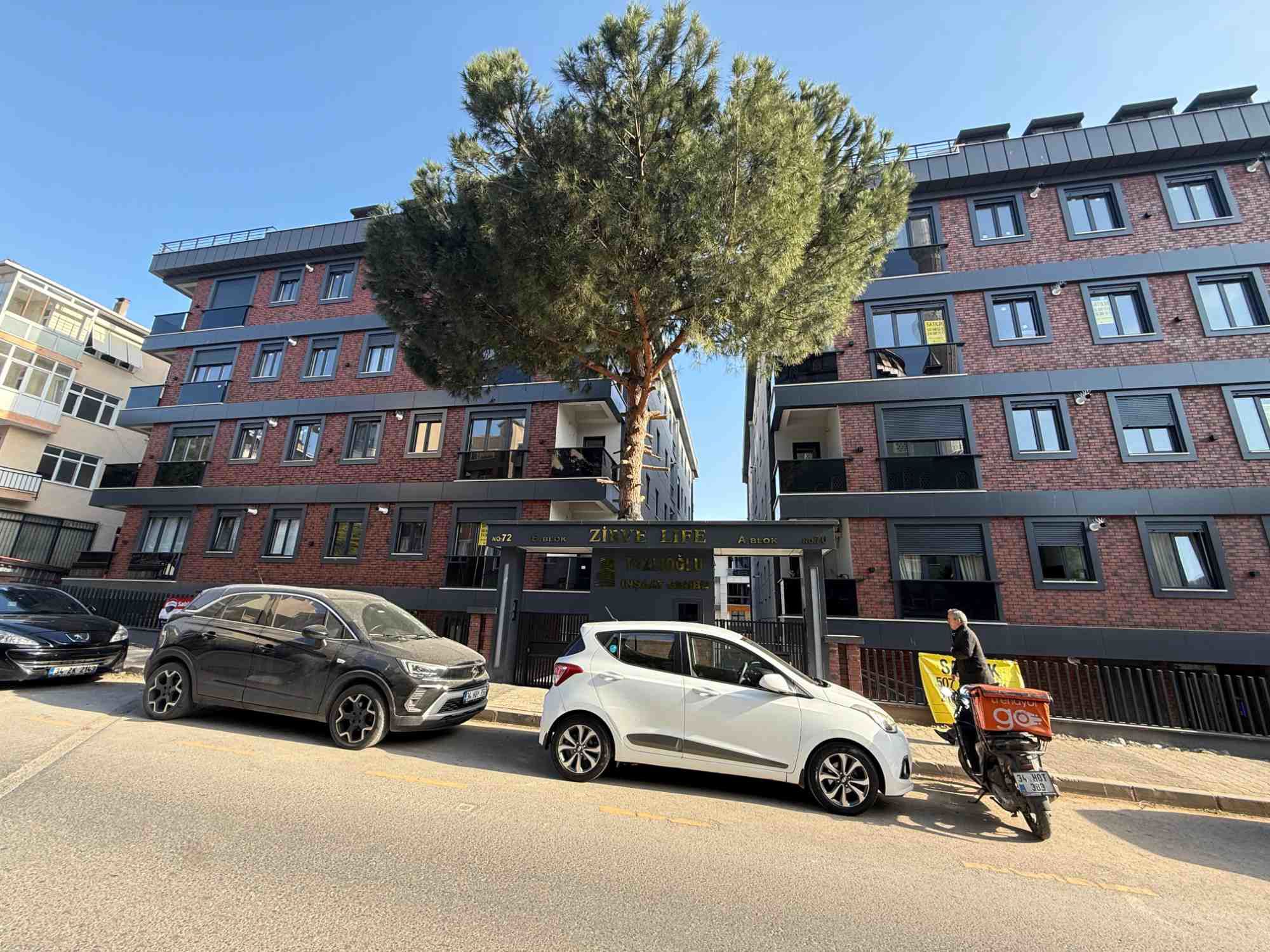 GALİPBEY'DE BAHÇE TERASLI SIFIR SATILIK 3+1 DAİRE