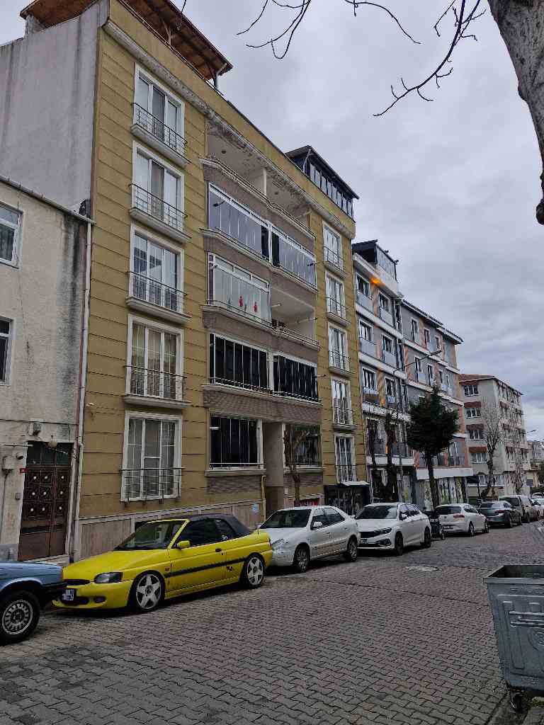 LÜLEBURGAZ YILDIZ MAHALLESİ EŞYALI 3+1 KİRALIK DAİRE