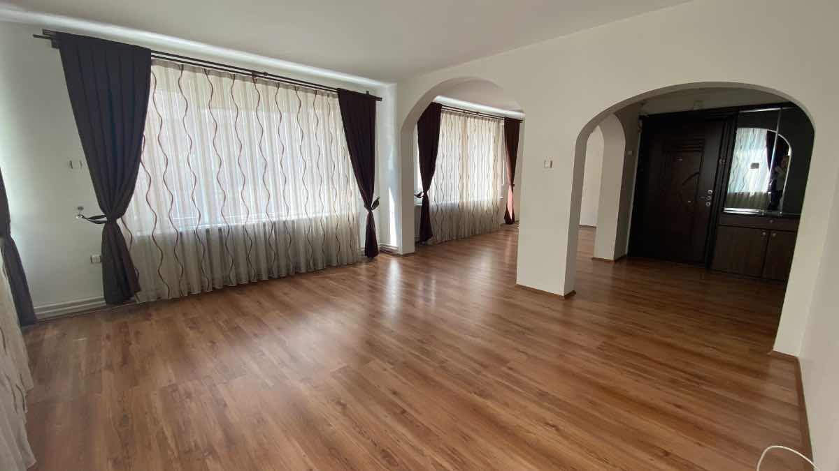 UMURBEY MAH. İÇİ YAPILI 2+1 KİRALIK DAİRE