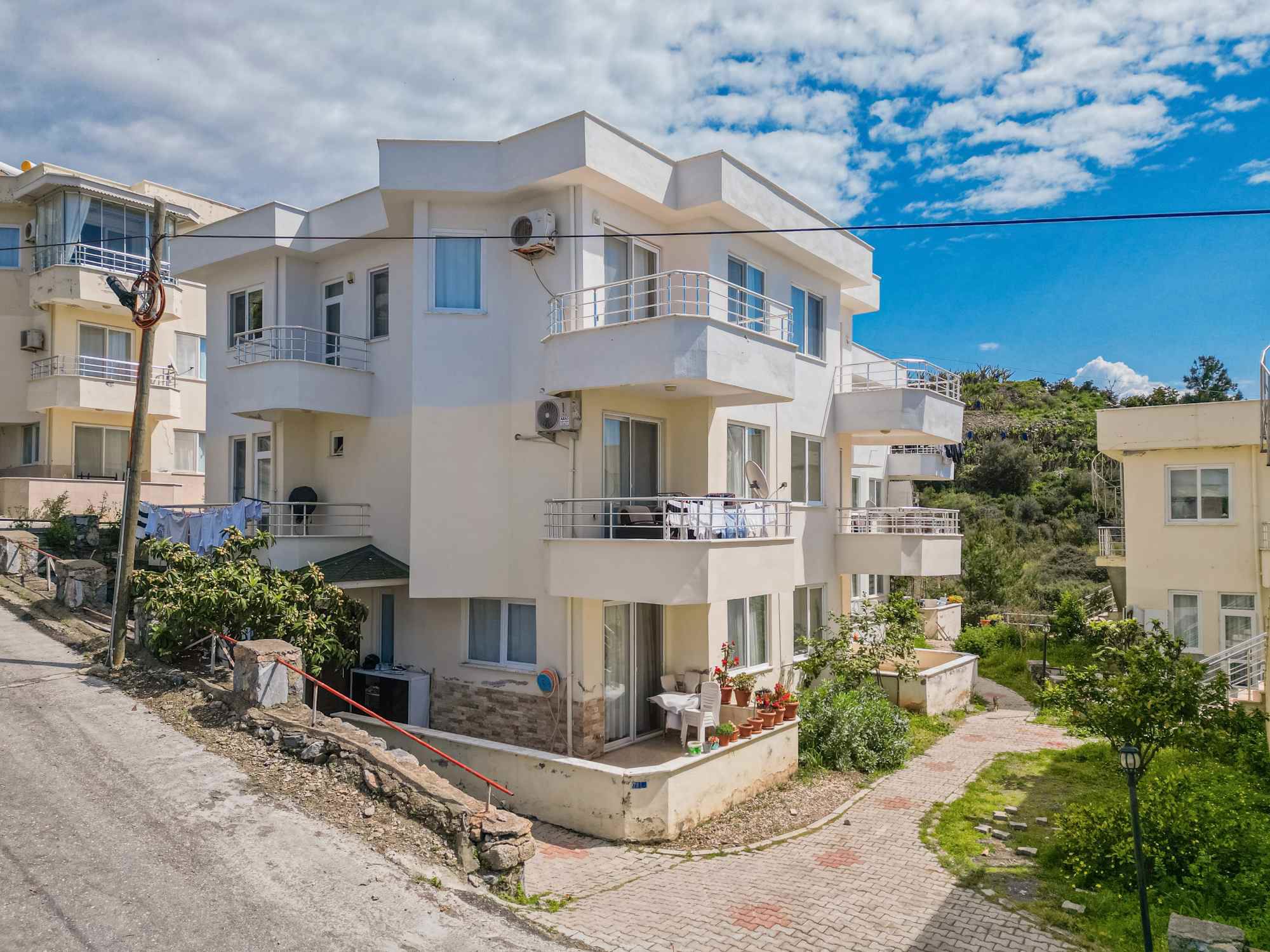 ALANYA KEŞEFLİ DE ŞEHİRDEN UZAK YAŞAM İÇİN 2+1 DAİRE