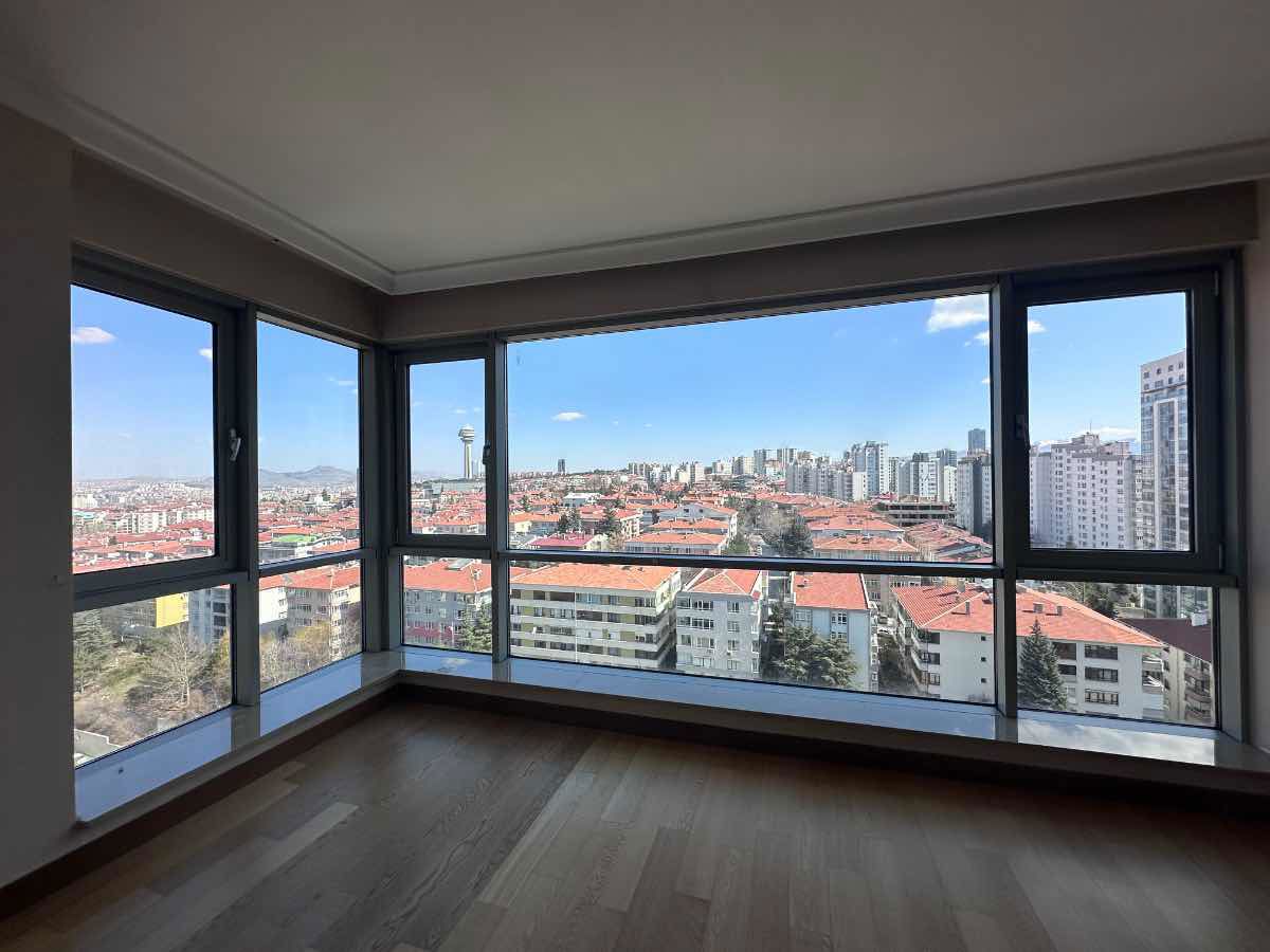 PARK VADİ EVLERİ A BLOK ATAKULE MANZARALI, FERAH 4,5+1 SATILIK DAİRE
