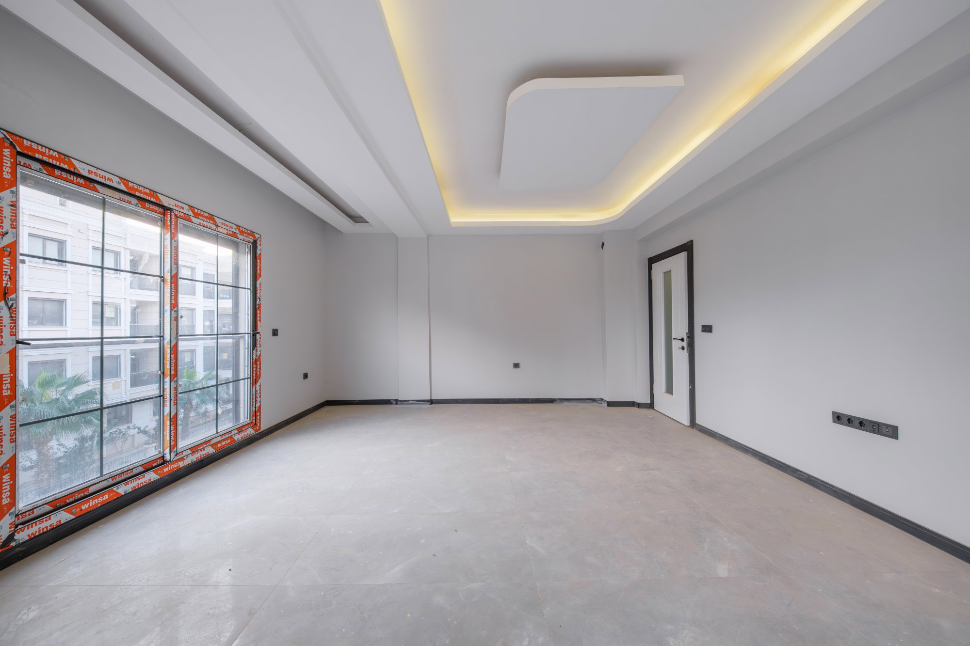 TORBALI KİPA AVM ARKASI – HAVUZLU SİTEDE 3+1 SIFIR DAİRE