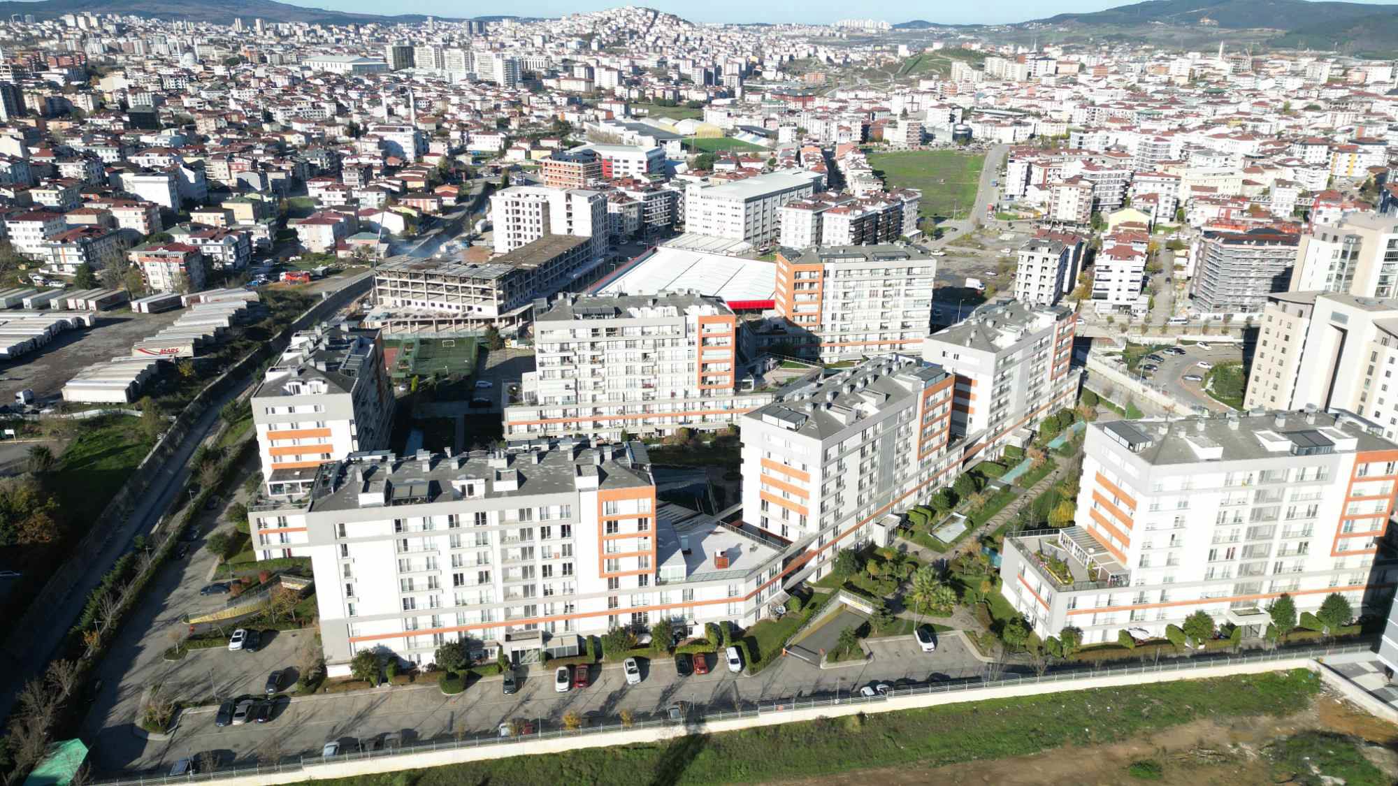 SURYAPI & İDILIA SITESINDE EMSALSIZ 225 M2 NET 5+1 DUBLEKS DAIRE