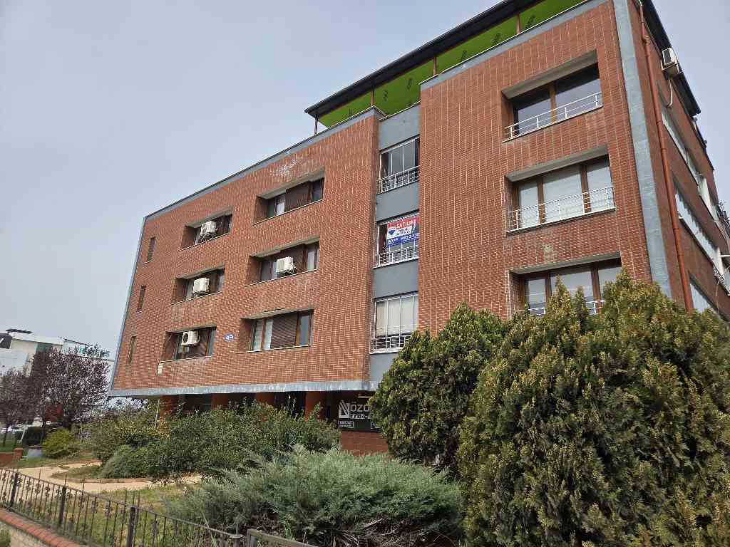 ATATÜRK BULVARINA CEPHE SATILIK 4+1DUBLEKS  DAİRE