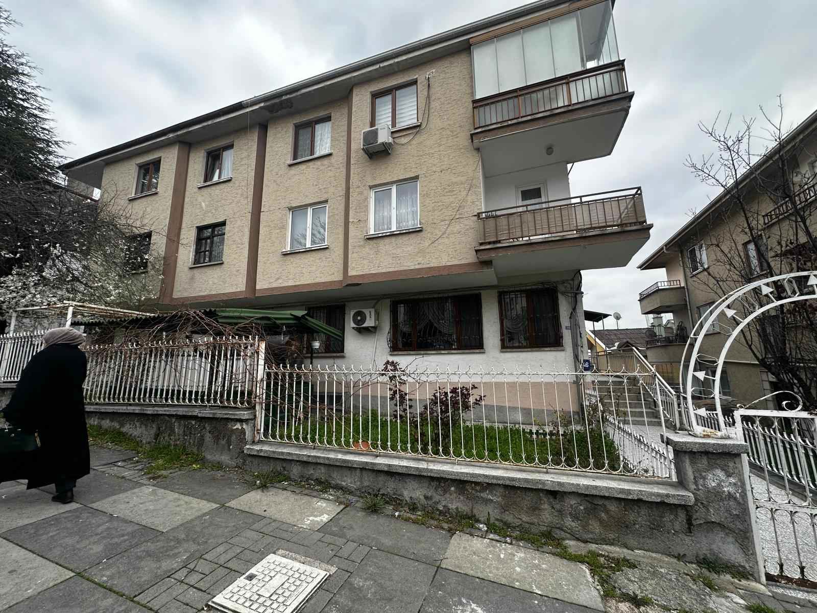 KEÇİÖREN, SUBAYEVLERİ'NDE SATILIK, KOTTA 3+1