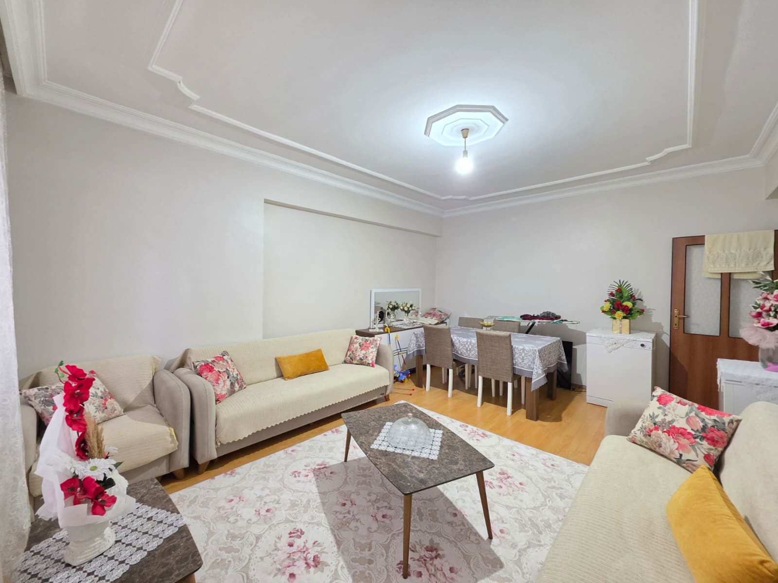REMAX İLKE'DEN KÖŞK'TE 2+1 SATILIK DAİRE