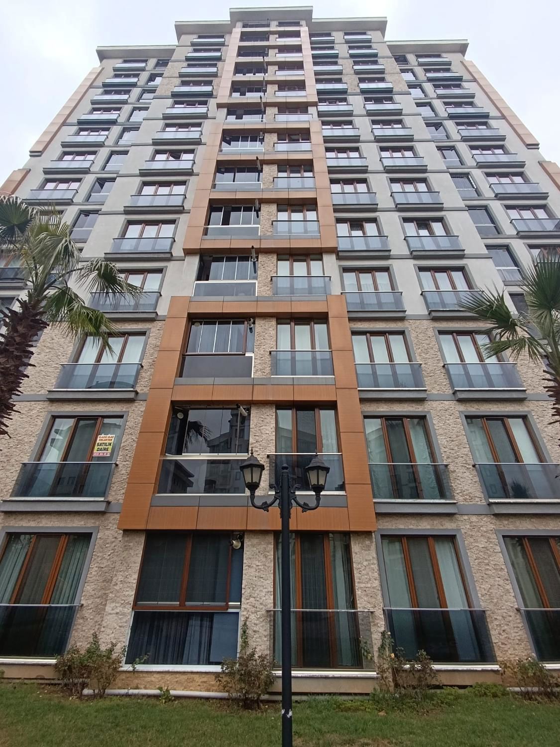 ÜMRANİYE DUDULLU ÇAKIR LIFE EVLERİN'DE KONFORLU FERAH DAİRE 11.K