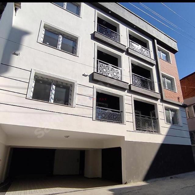 RE/MAX TARGET ONS'TAN BAYRAKLI EMEK MAH. AÇIK MUTFAK 2+1 KIRALIK DAIRE