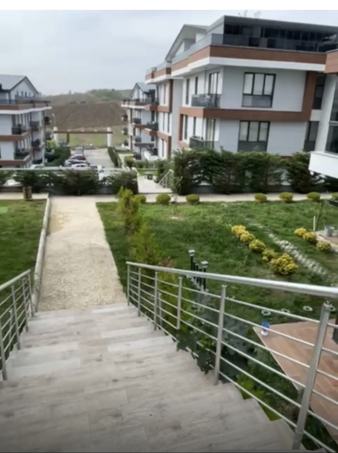 YALOVA ÇINARCIK KORU DA KİRALIK EŞYALI  2+1 DAİRE
