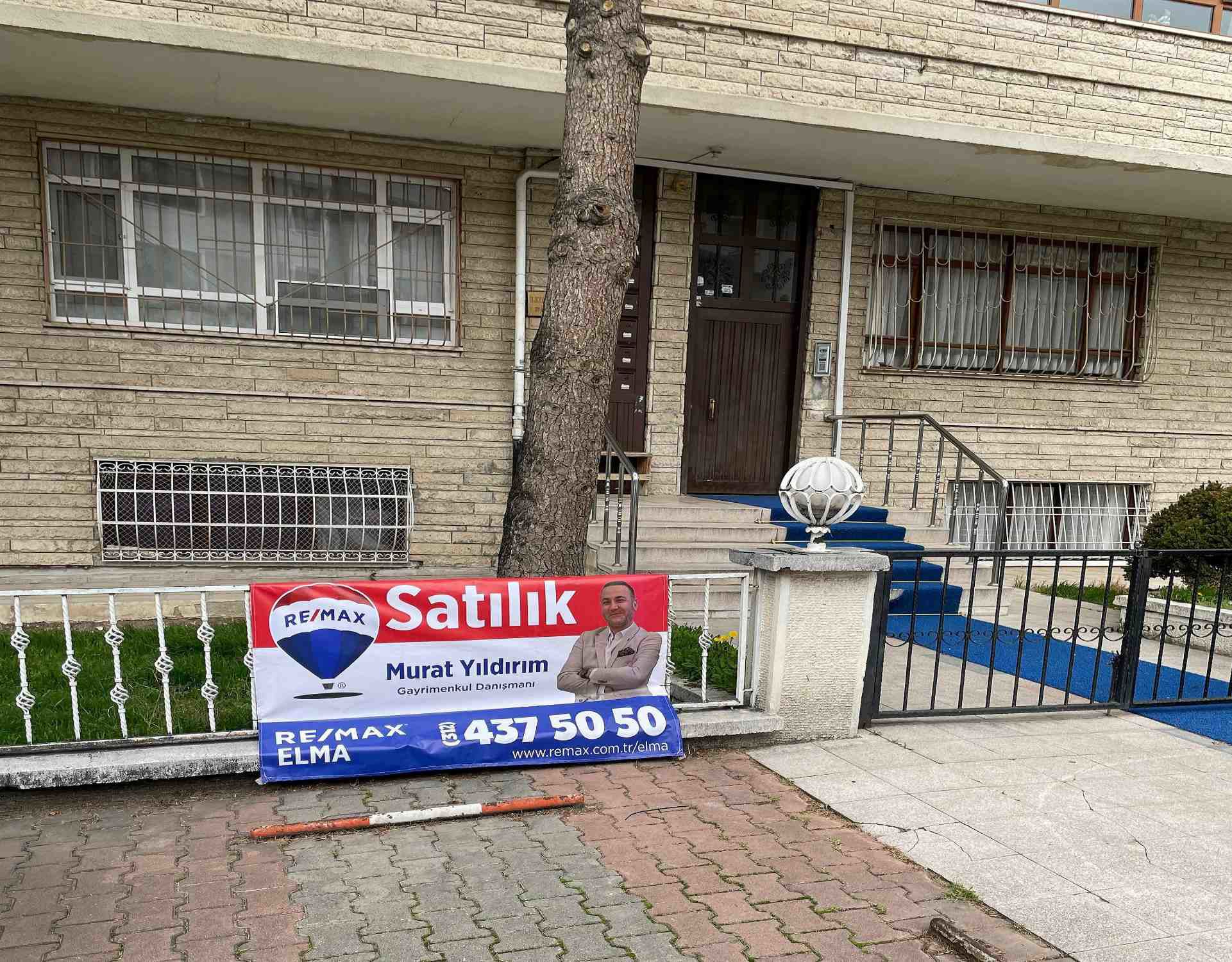 G.O.P. ULUBEY SOKAĞIN EN GÜZEL BİNASINDA ASANSÖRLÜ OTOPARKLI FIRSAT DAİRE
