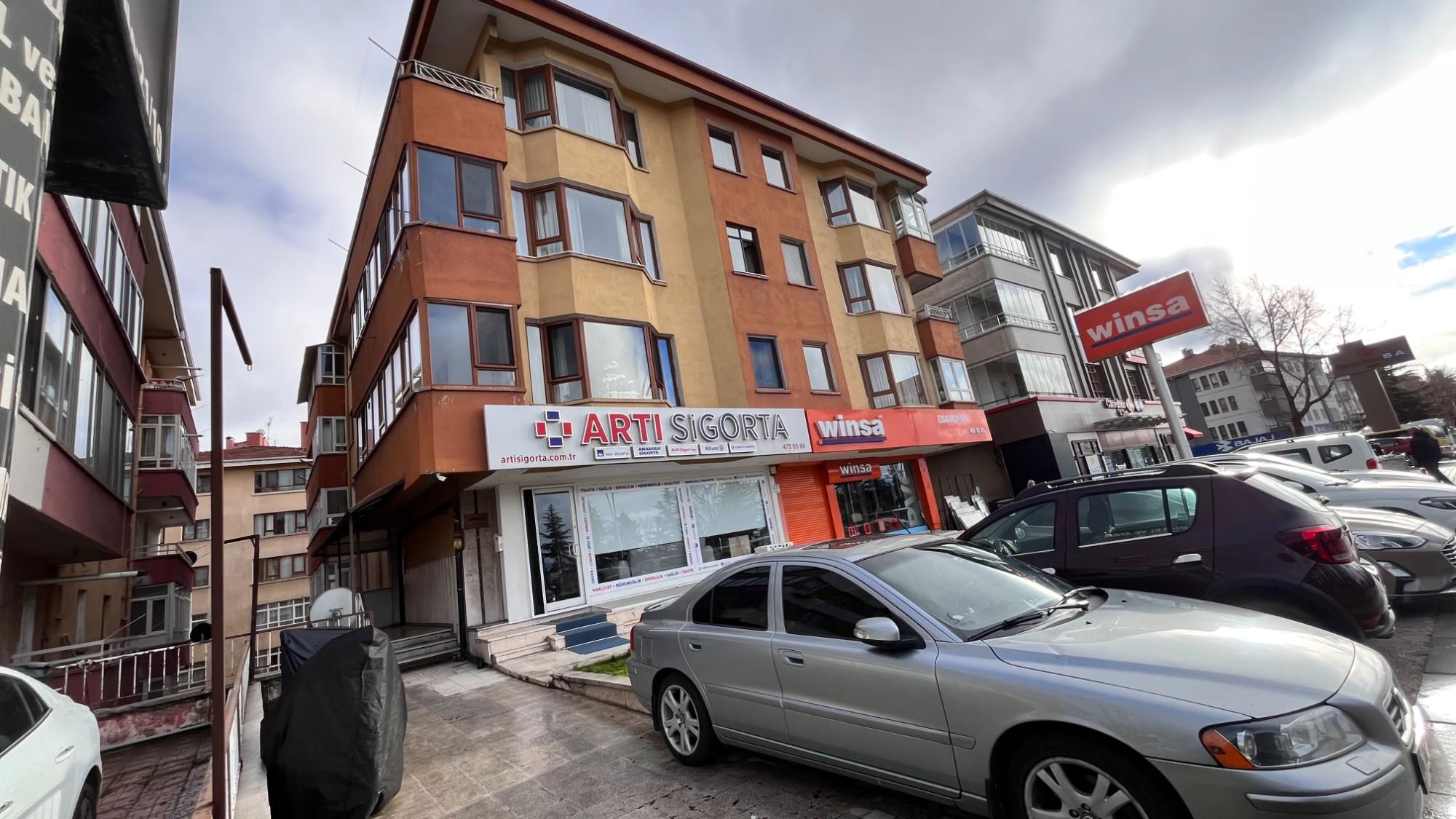 ÇANKAYA ÇETIN EMEÇ BULVARI ÜZERINDE 3+1 KIRALIK DAIRE