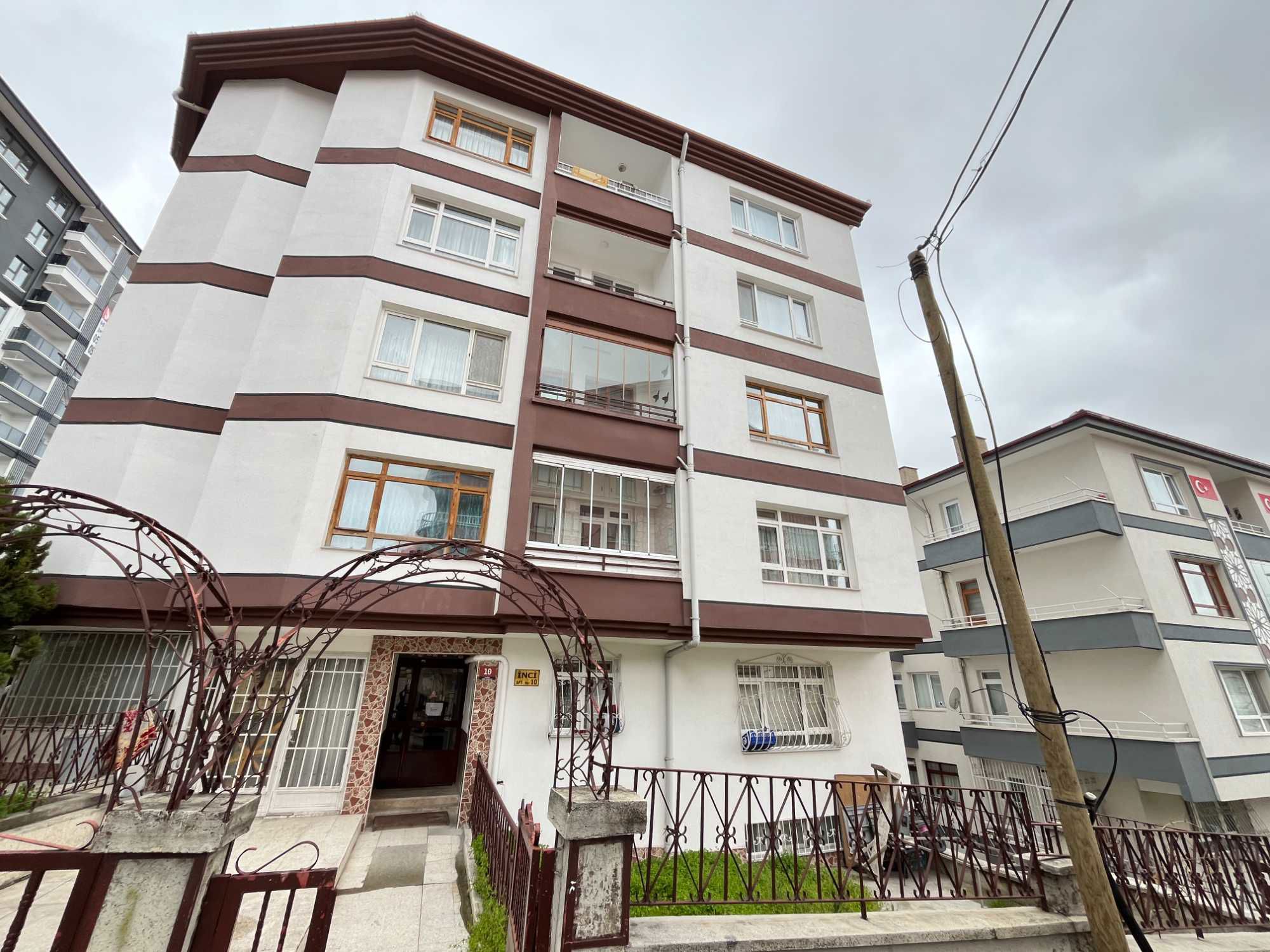 MAMAK HÜREL MAH.  MERKEZİ LOKASYONDA SATILIK 3+1 DAİRE