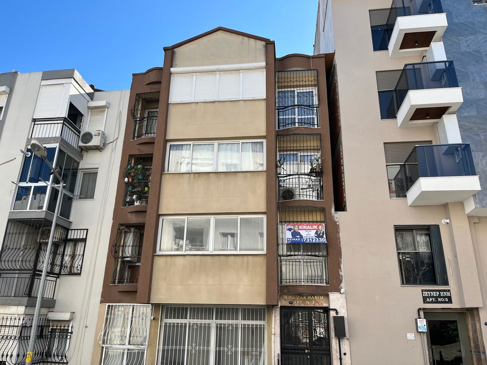 MERKEZİ KONUMDA METRO YAKINI KİRALIK DAİRE