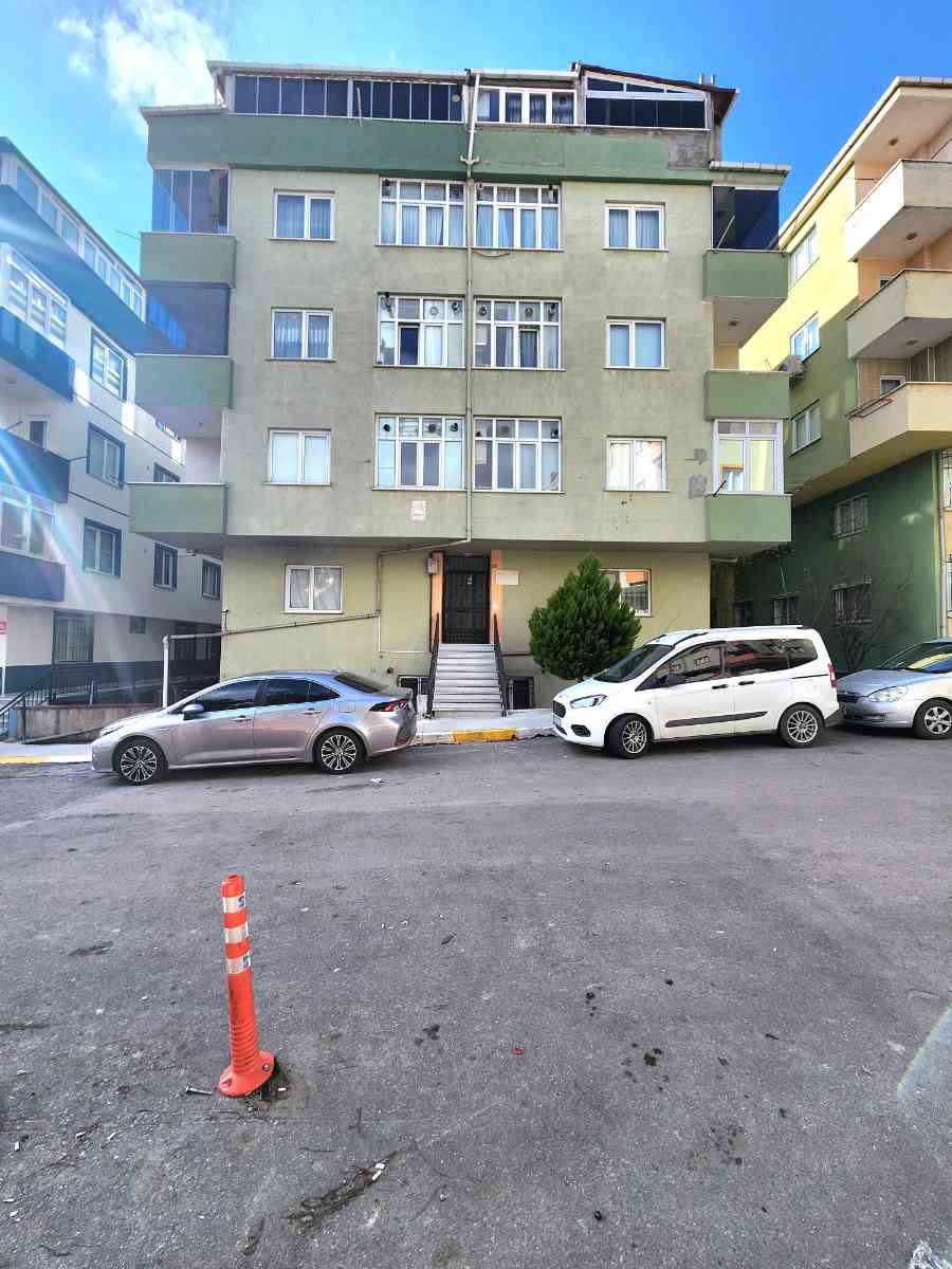 PENDİK ESENLER MH. 3+1 ARAKAT  SATILIK DAİRE