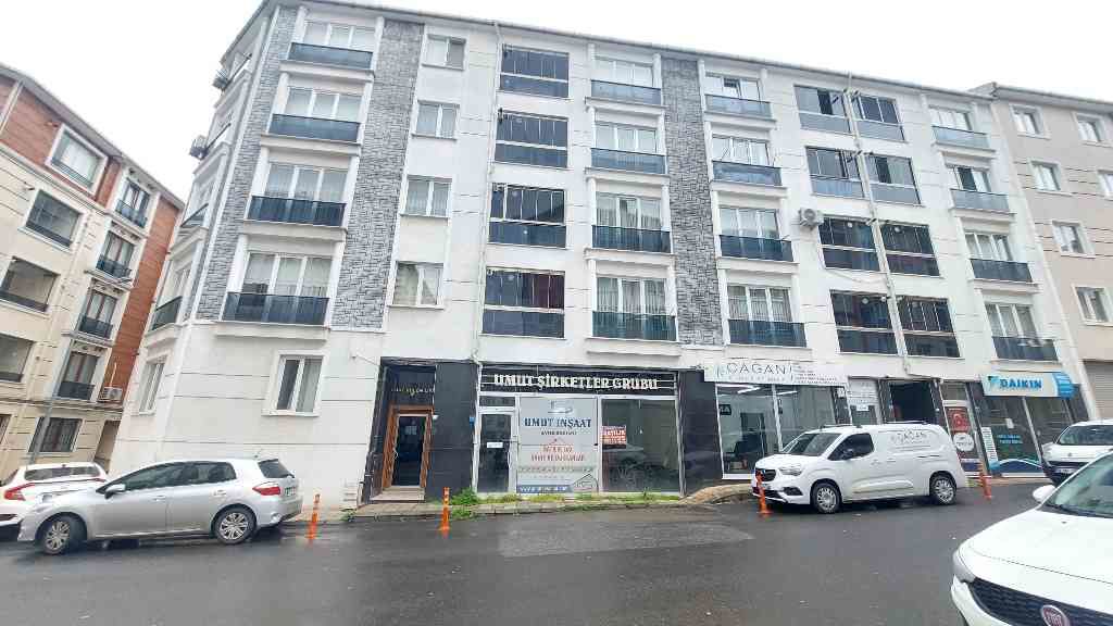 GENİS SATILIK 2+1 DAİRE