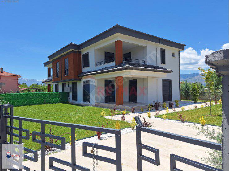 REMAX DEM'DEN ÇUKURKUYU'DA ULTRA LÜKS VİLLALAR SON İKİ ADET