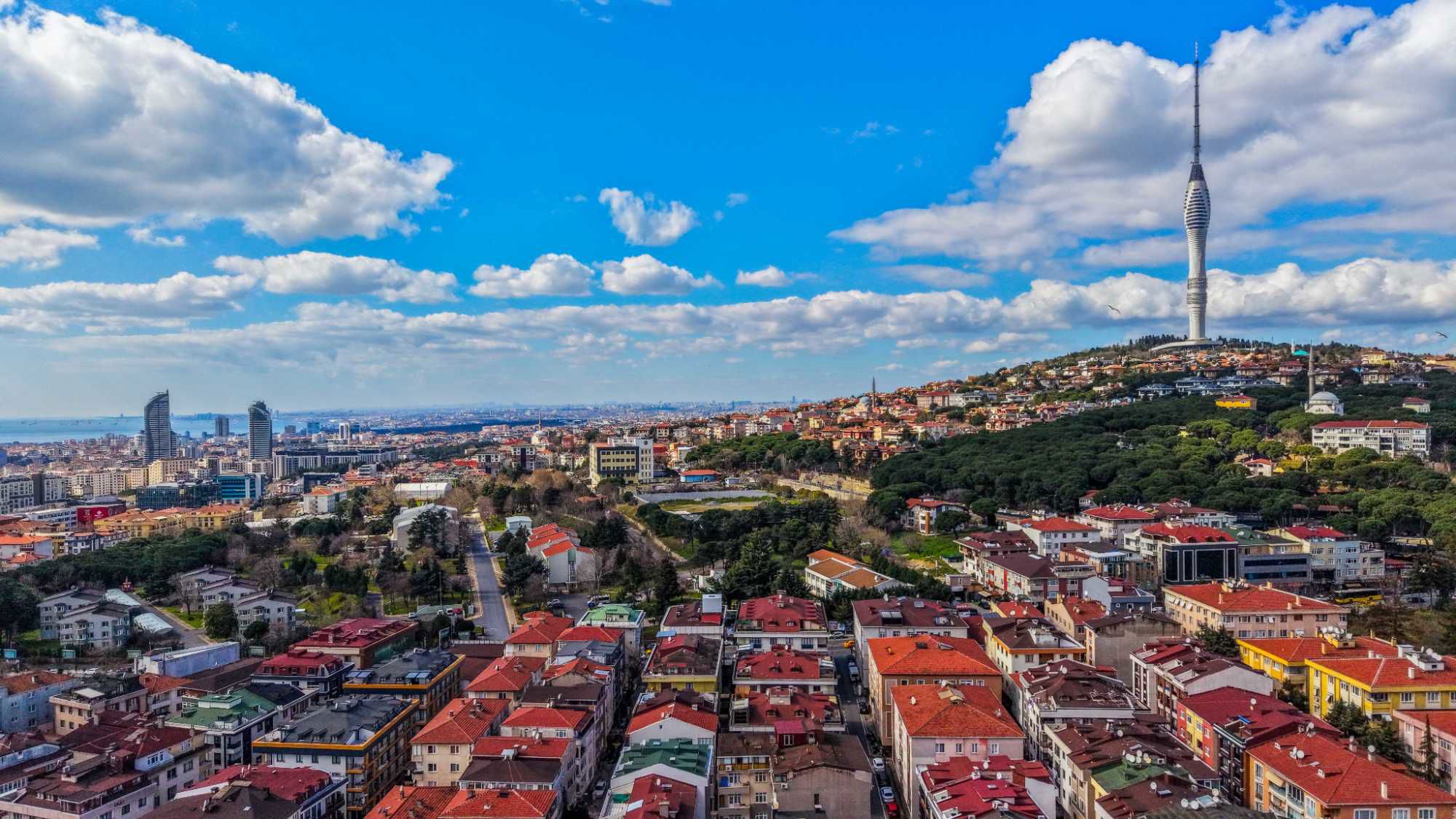 REMAX OYA DOĞAN LİBADİYE EVLERİNDE SATILIK 2+1 ÇATI DUBLEKSİ