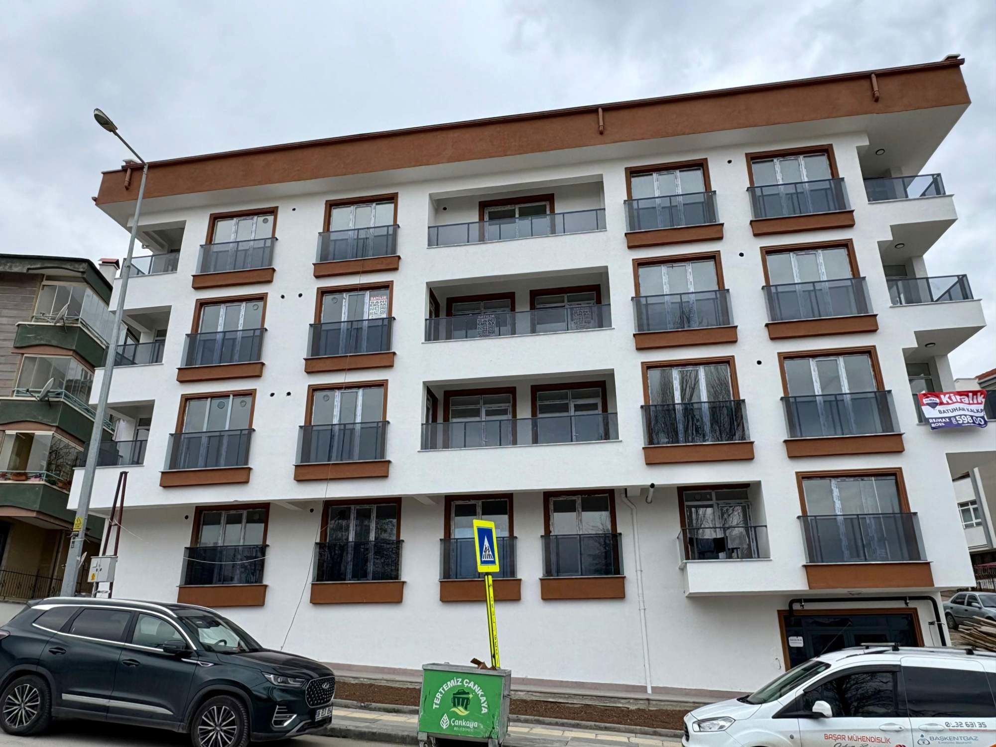 MALAZGİRT MAHALLESİNDE KİRALIK OTURUMA HAZIR SIFIR 2+1 DAİRE