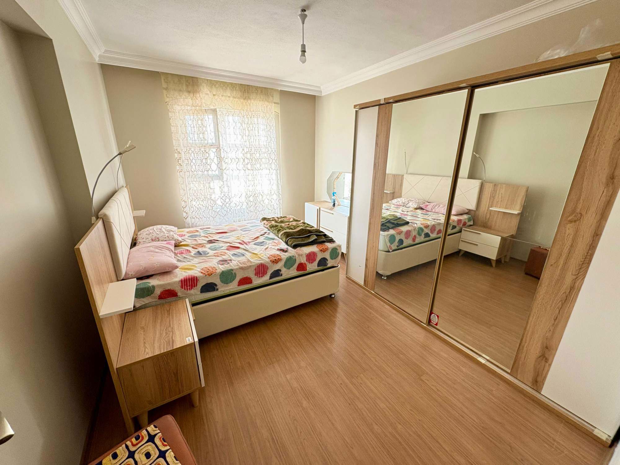 KANARYA SOKAKTA 3+1 FIRSAT SATILIK DAİRE